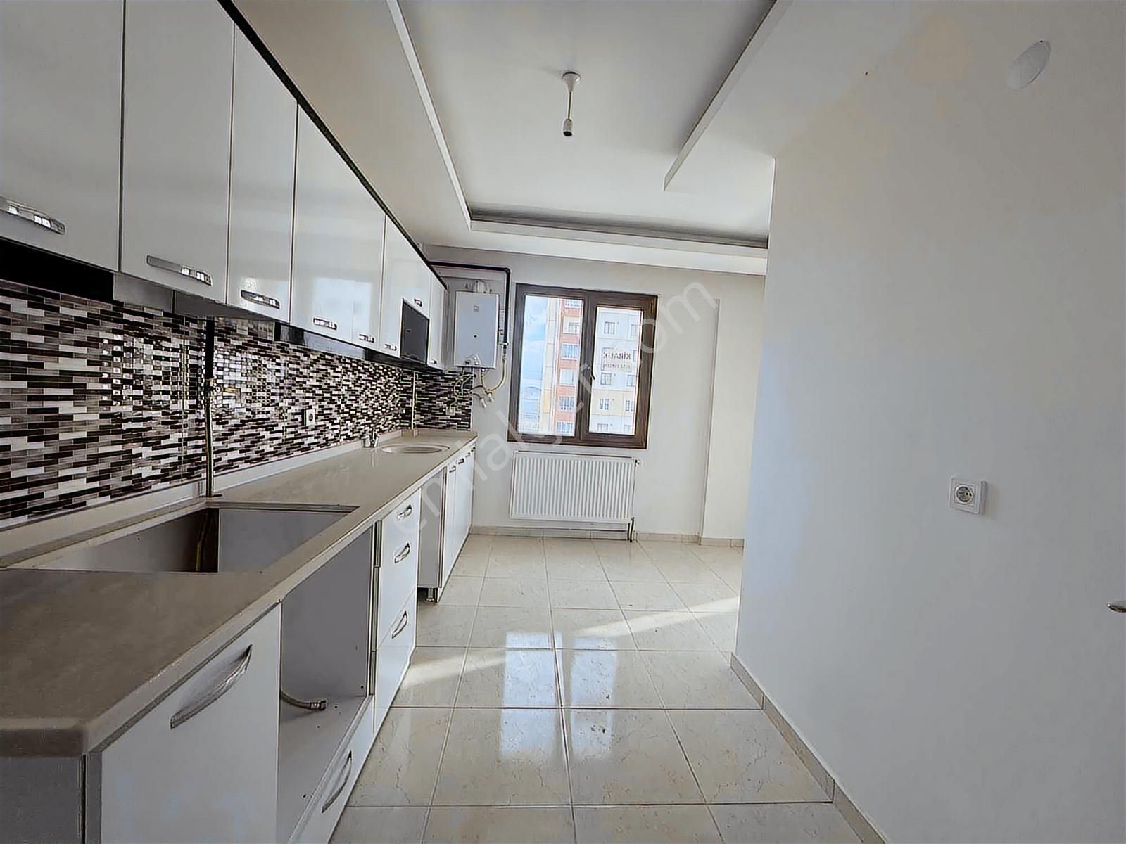 İldemde Sıfır Tadında Hemen Oturulur Ara Kat Fırsat Dairesi - Görsel 17