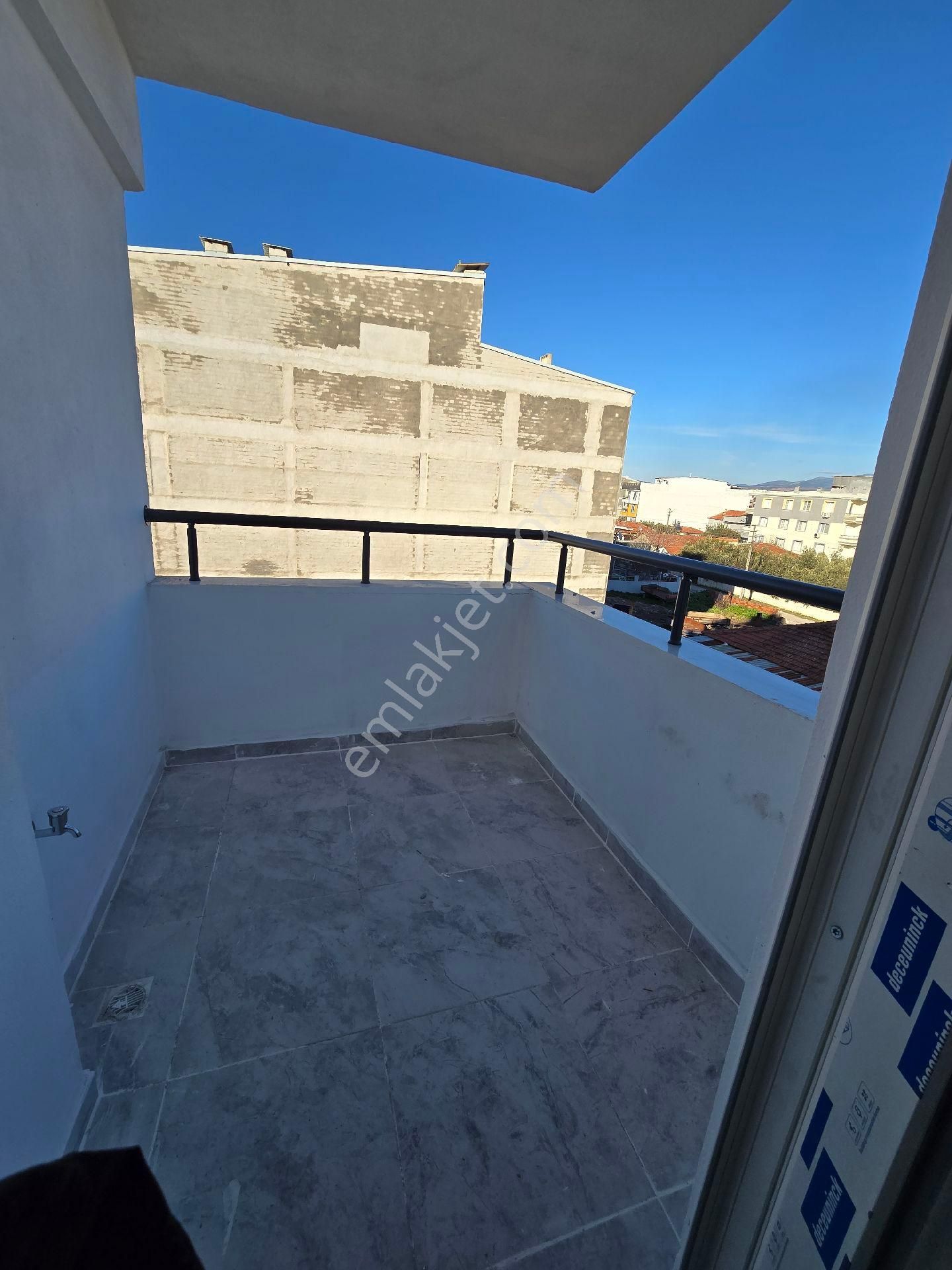 Reşatbey Mahallesi 2+1 Yerden Isıtmalı Asansörlü Doğalgazlı Otoparklı Satılık Daire - Görsel 9