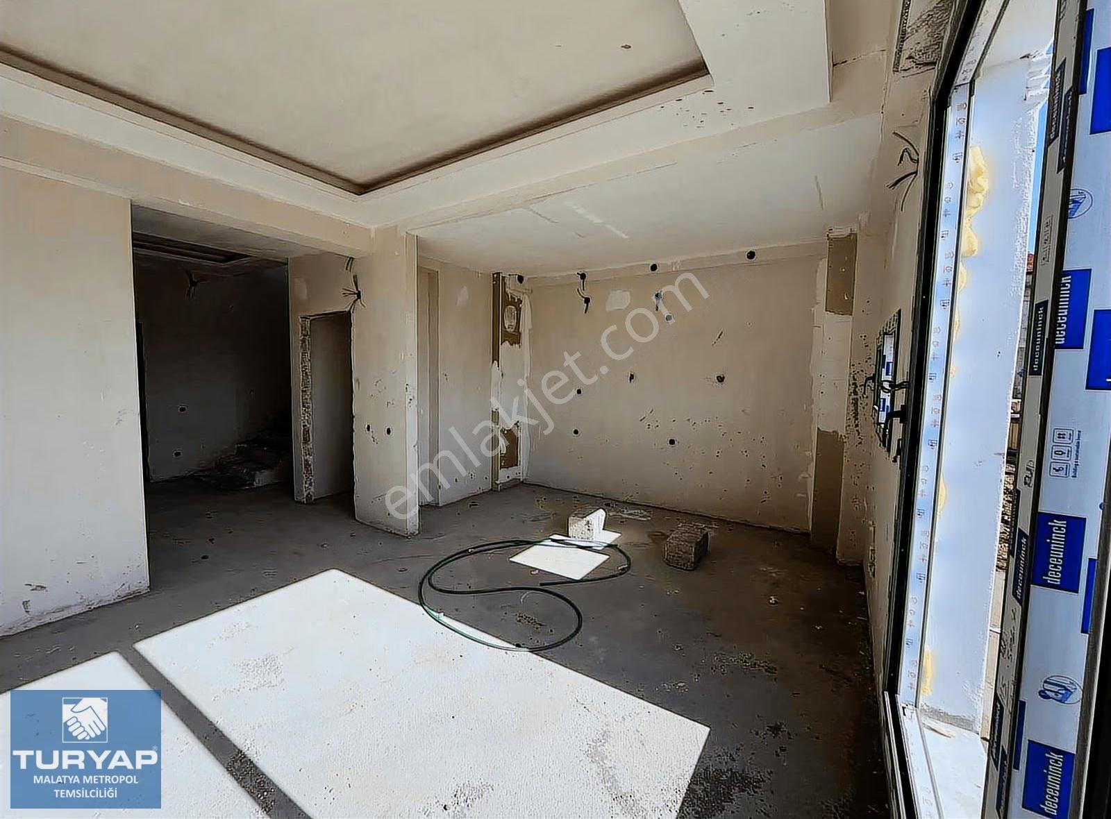 Turyap Metropol'den Cevatpaşa'da Site İçi Satılık Lüks 3+1 Villa - Görsel 11