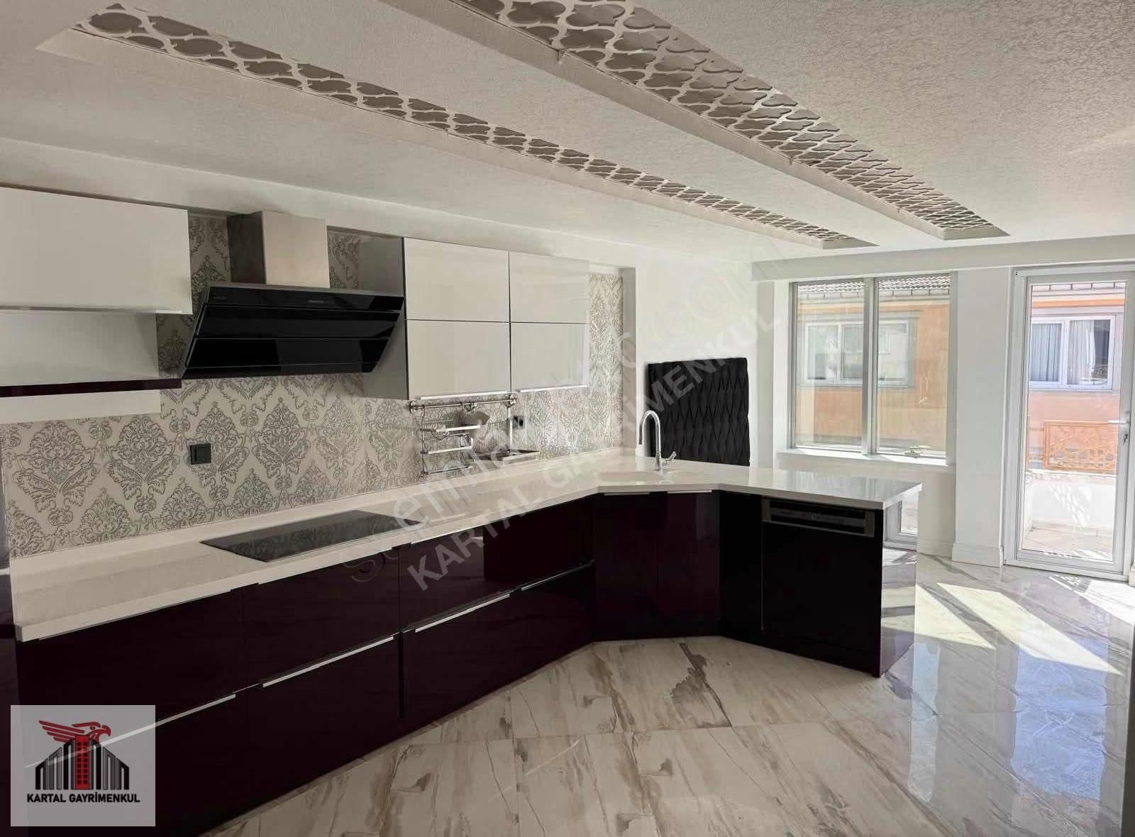 Kartal Gayrimenkul'den Merkezde Prestijli 6+1 295 M² Dubleks - Görsel 3