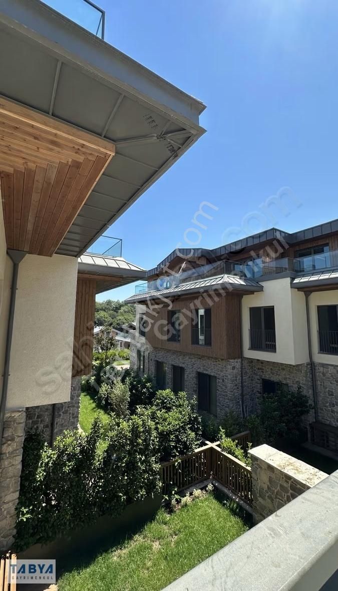 Kemerburgaz Nevbahar Sitesinde 4+1 Bahçe Katı Daire - Görsel 15