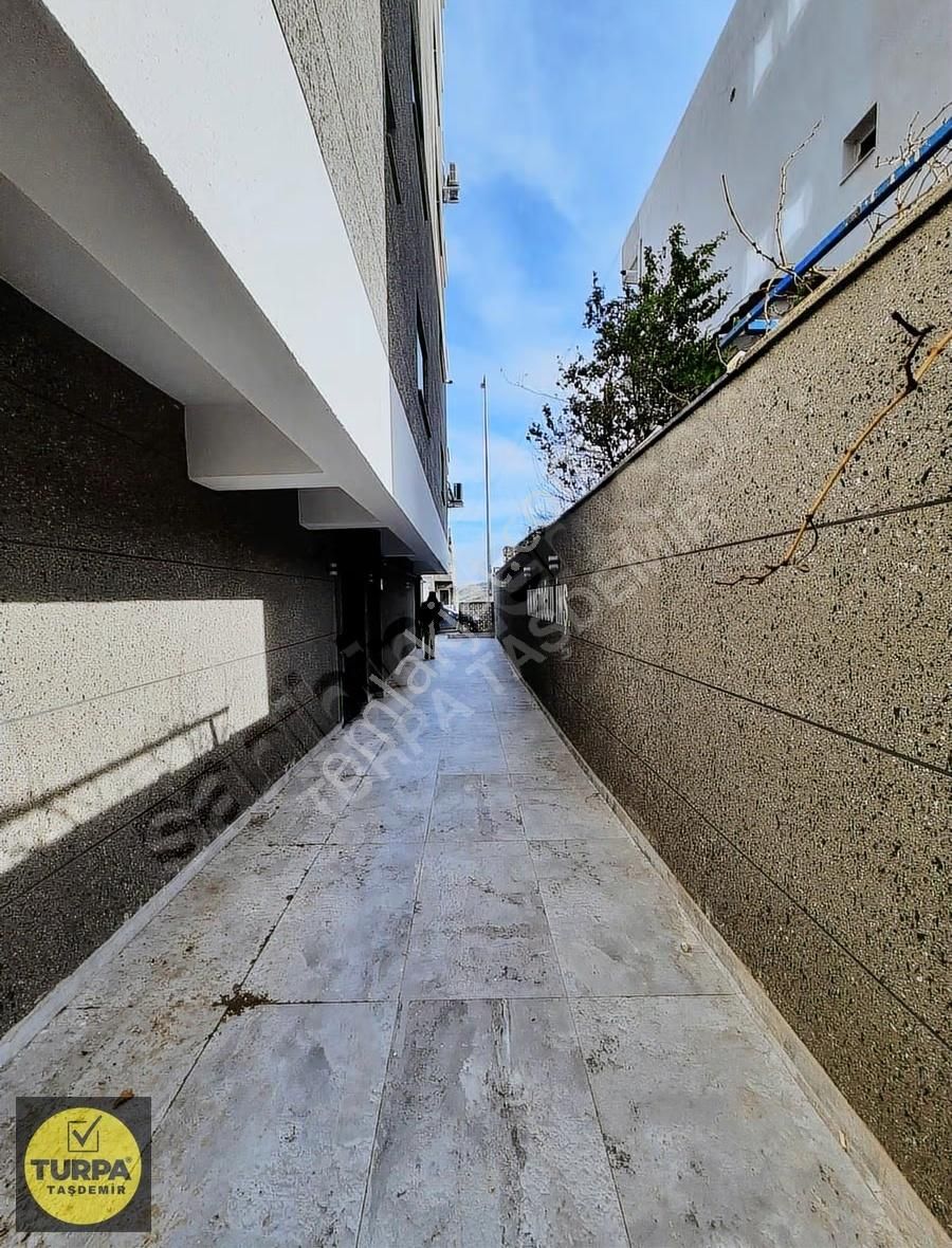 Menemen Devlet Hastanesi Yanında Satılık Dubleks Daire (3+1) - Görsel 22