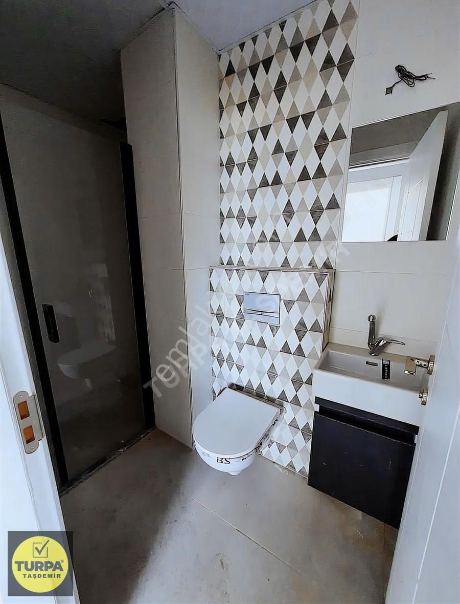 Menemen Devlet Hastanesi Yanında Satılık Dubleks Daire (3+1) - Görsel 12