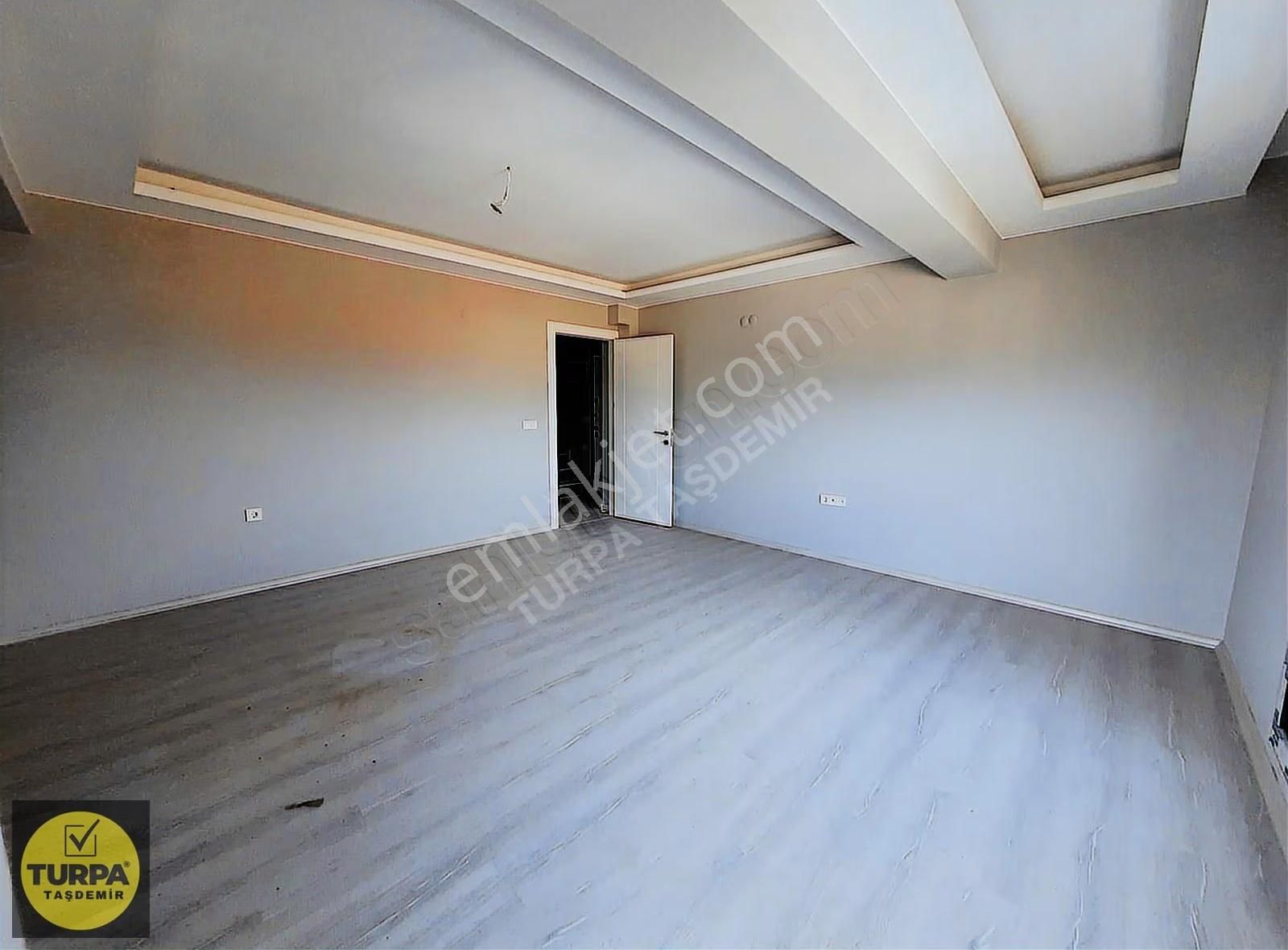 Menemen Devlet Hastanesi Yanında Satılık Dubleks Daire (3+1) - Görsel 33