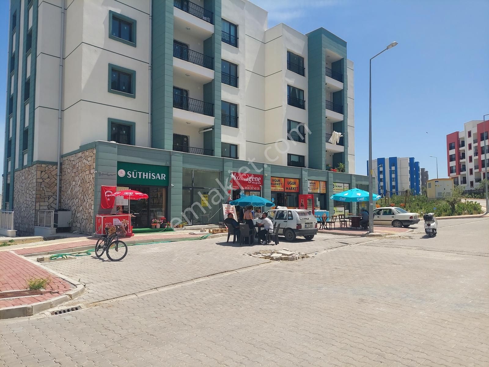 Seferihisar Toki De Kiralık Dükkan !!!