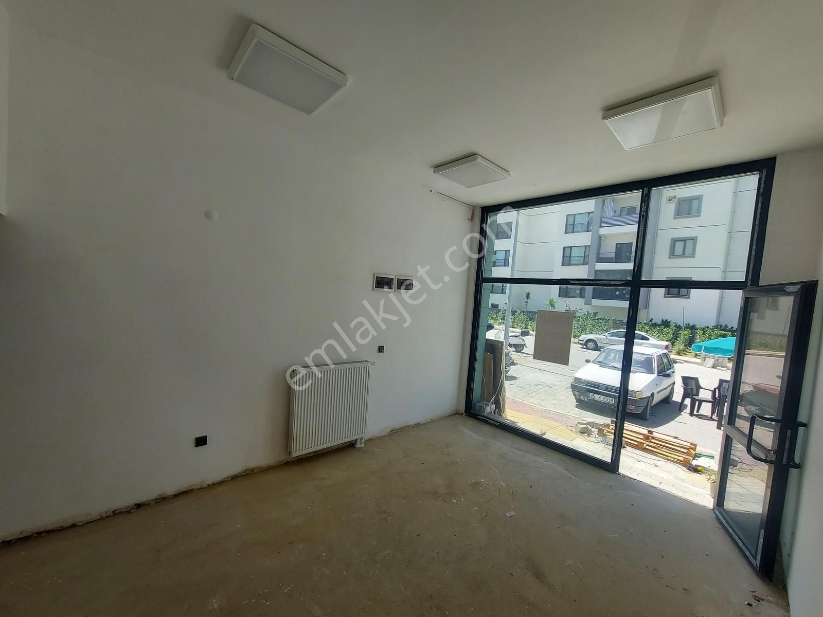 Seferihisar Toki De Kiralık Dükkan !!! - Görsel 8