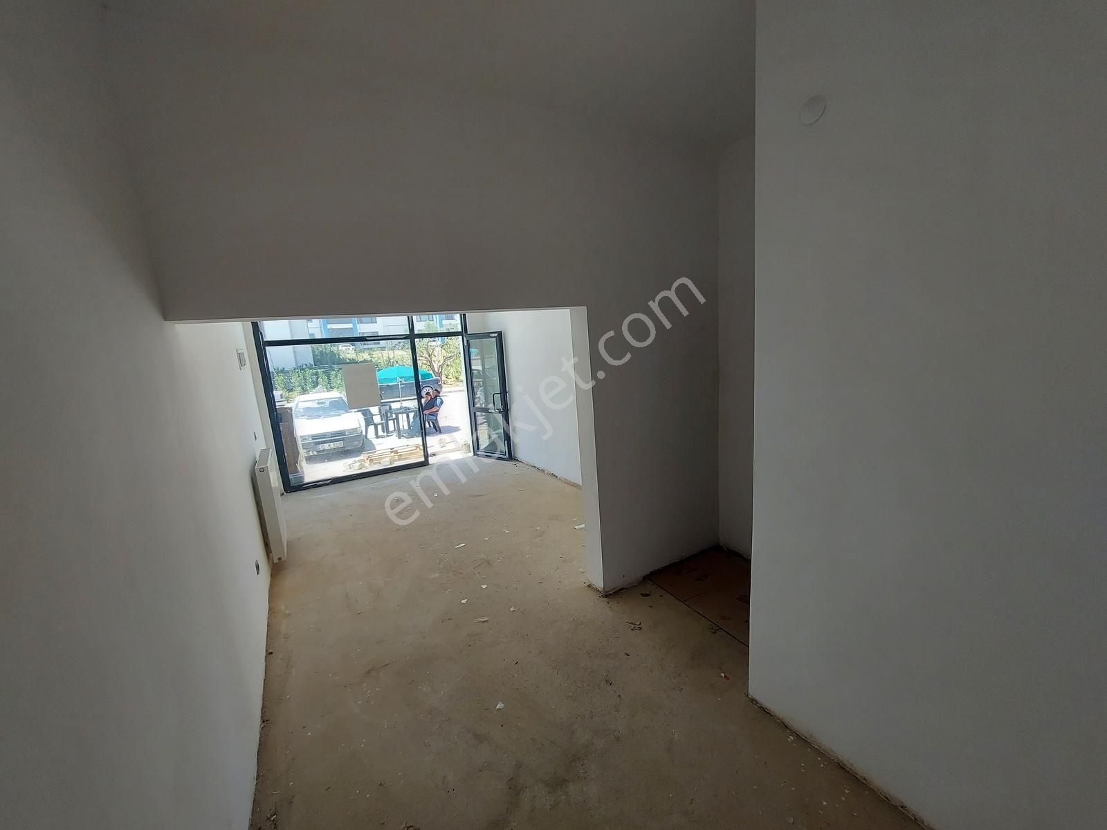 Seferihisar Toki De Kiralık Dükkan !!! - Görsel 12
