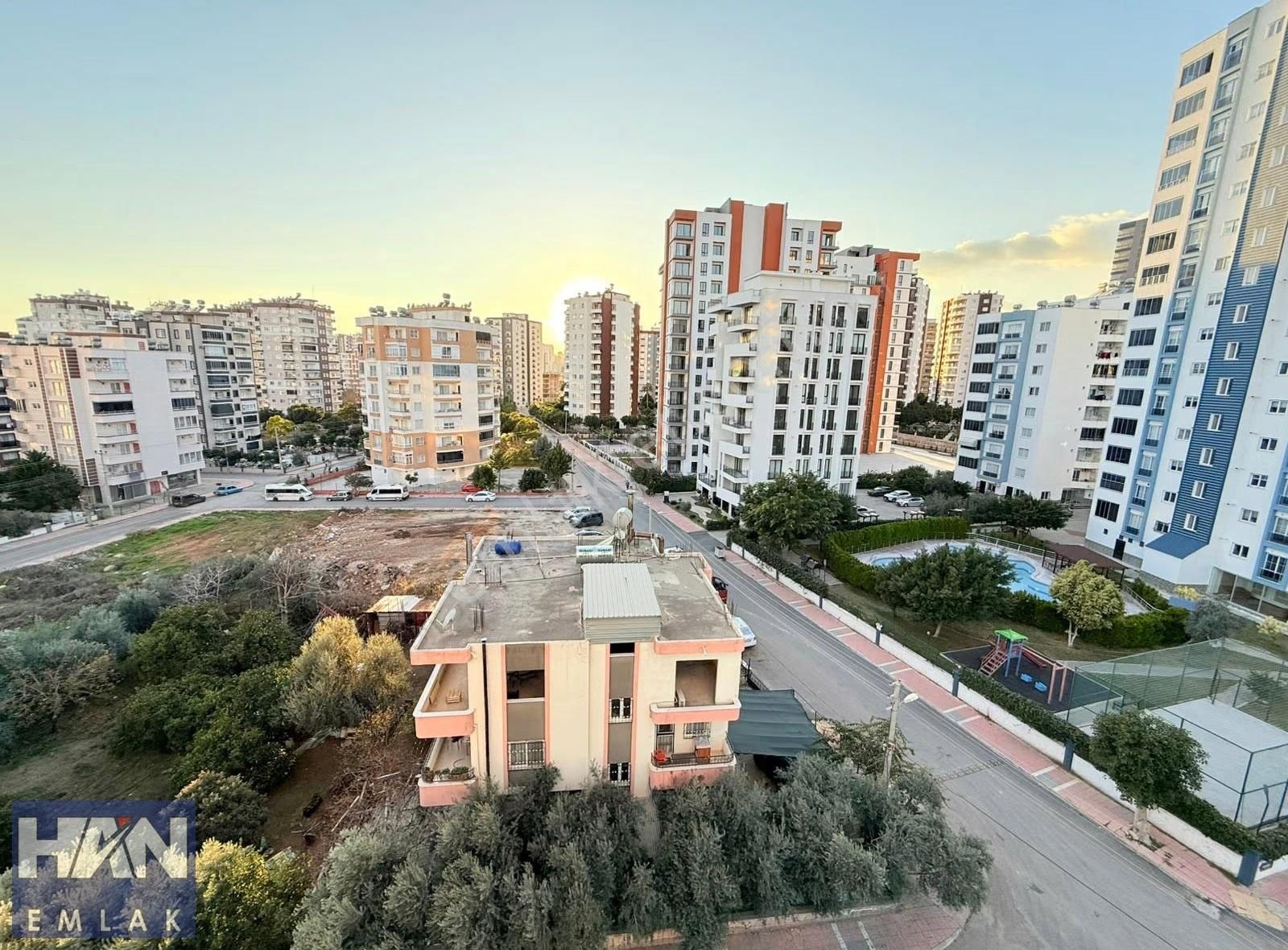 Han Emlak'tan Merkez Mah'de Havuzlu, Jeneratörlü 3+1 Daire - Görsel 18