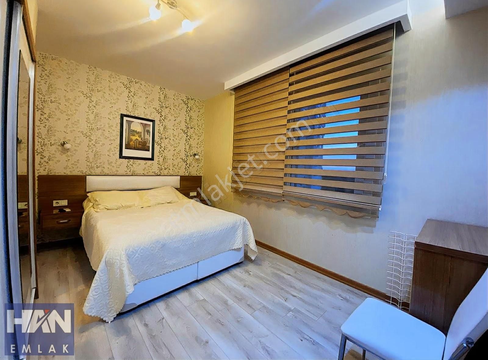 Han Emlaktan Viranşehir'de Merkezi Konum Eşyalı 1+1 - Görsel 15