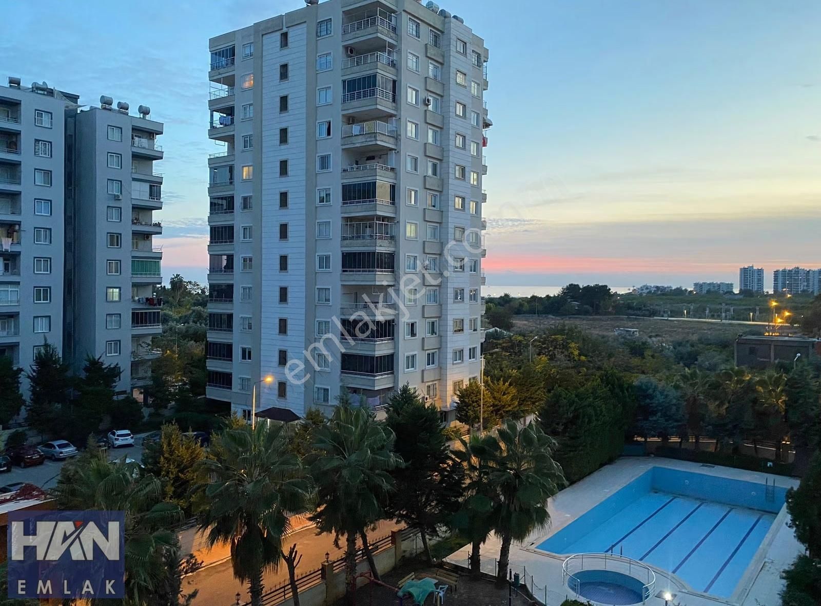 Han Emlaktan Viranşehir'de Merkezi Konum Eşyalı 1+1 - Görsel 12