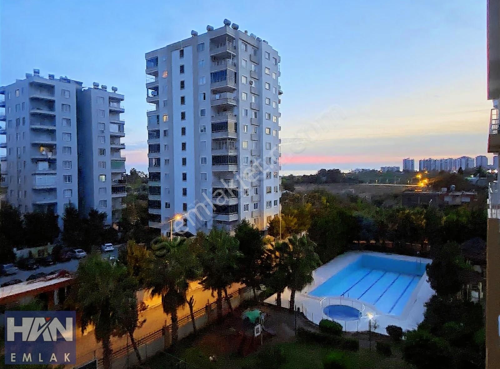 Han Emlaktan Viranşehir'de Merkezi Konum Eşyalı 1+1 - Görsel 14