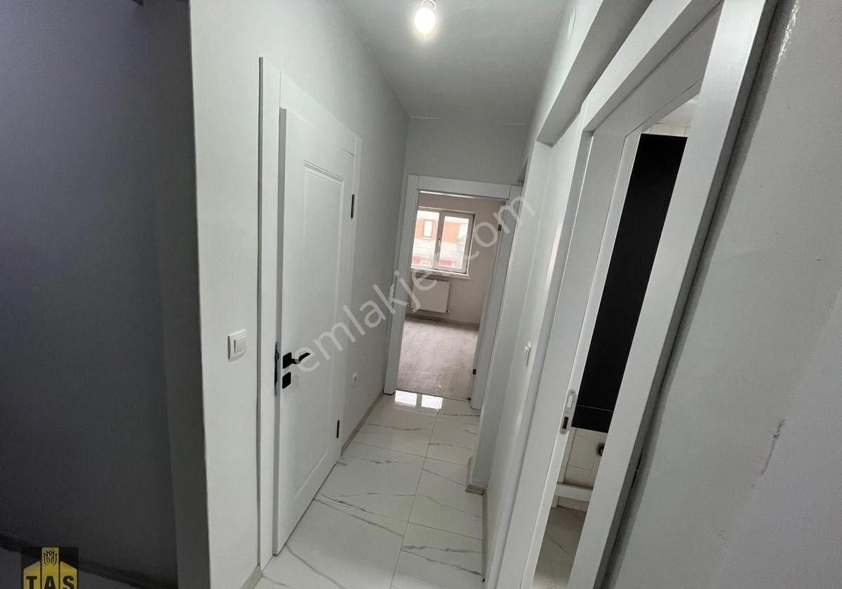 Sokullu Karadut Sok. 1+1 Full Yapılı Kiralık Daire - Görsel 7