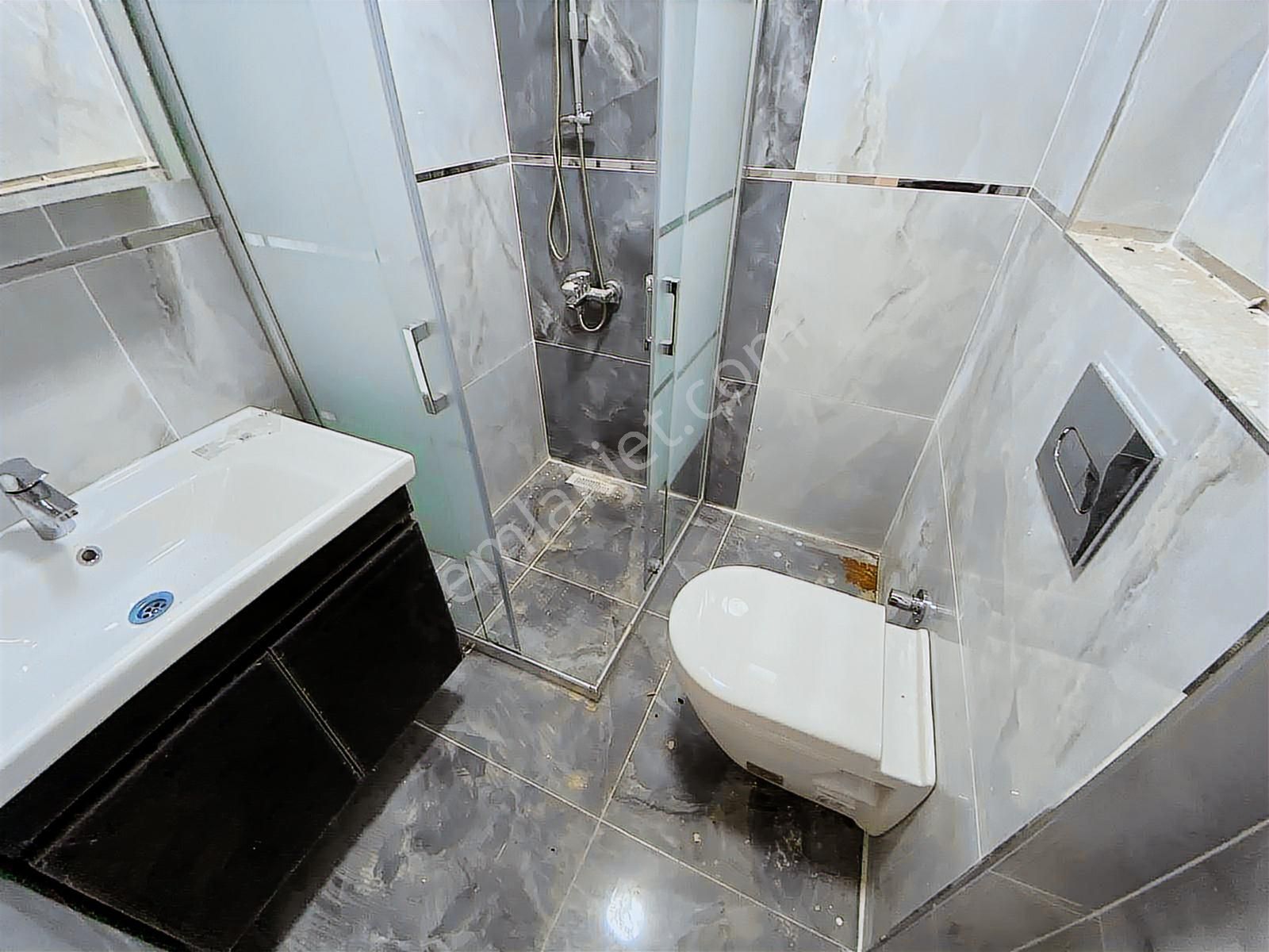 Bahçelievler Sıfır 130 M²yayla Piramit Yakını 2.kat 3+1k.otopark - Görsel 12