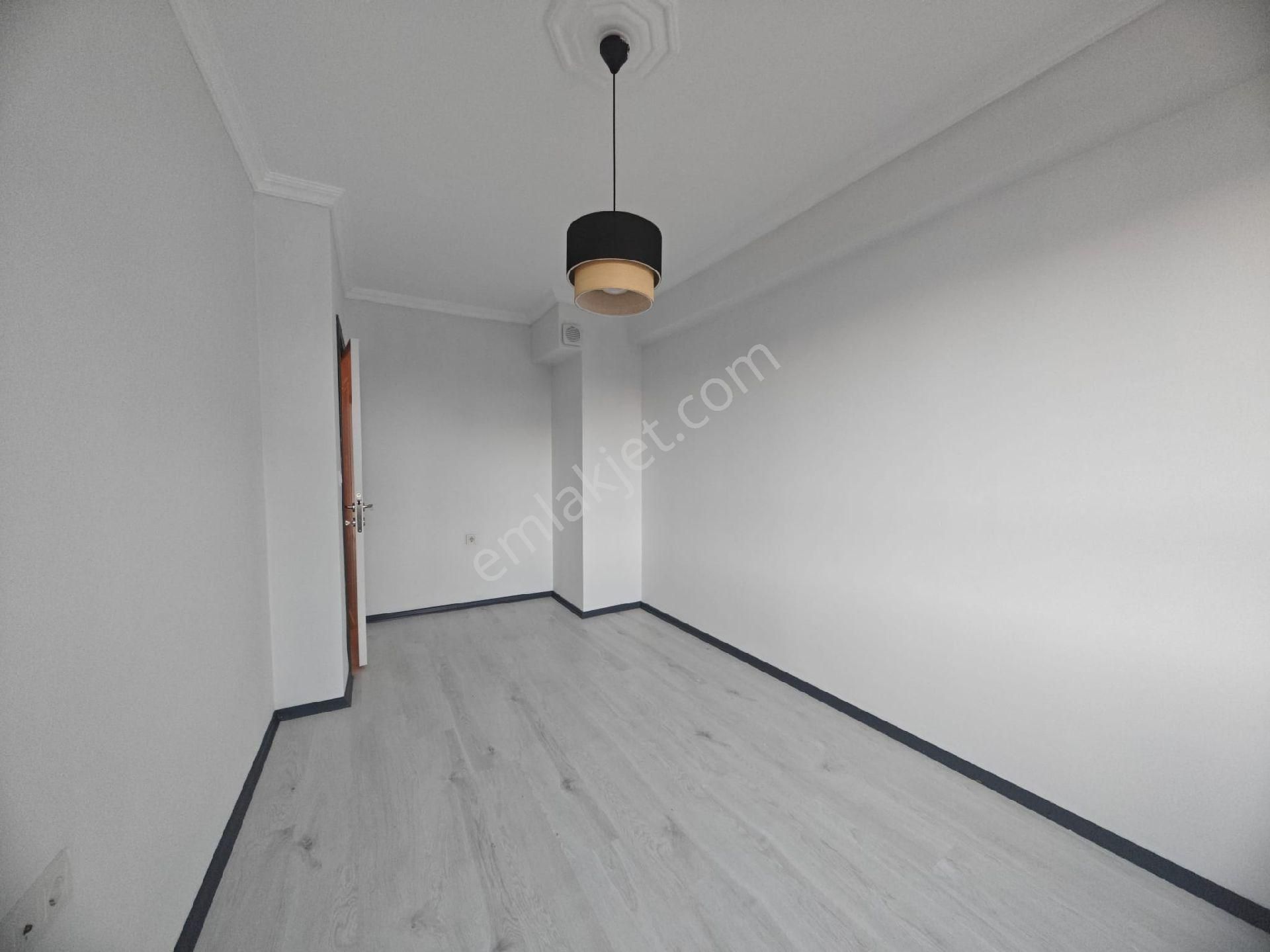 Kiralık 2+0 Daire - Görsel 14