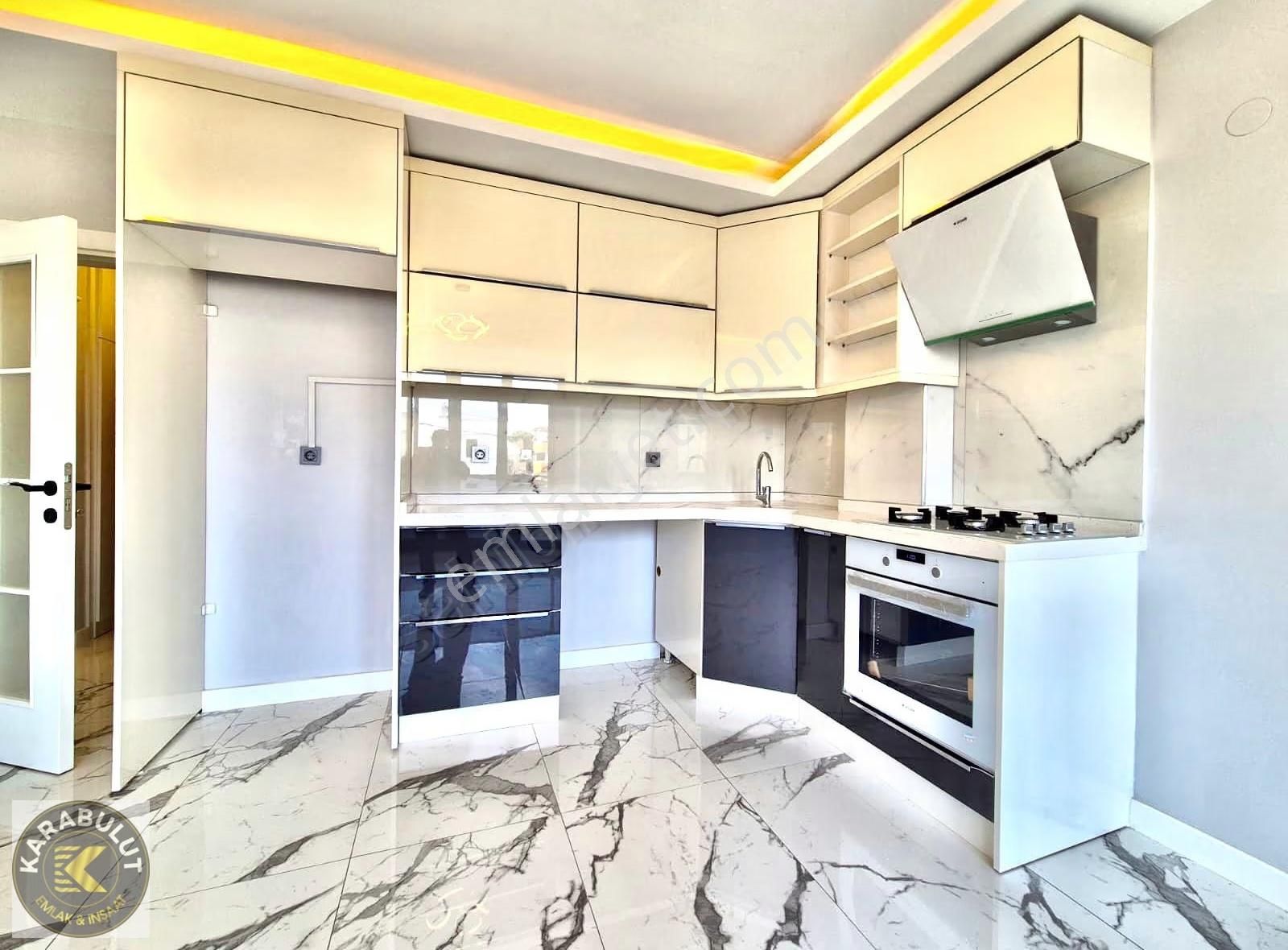 ▓akçay Karabuluttan▓merkezde Ön Cephe Geniş Balkonlu Lüx 1+1