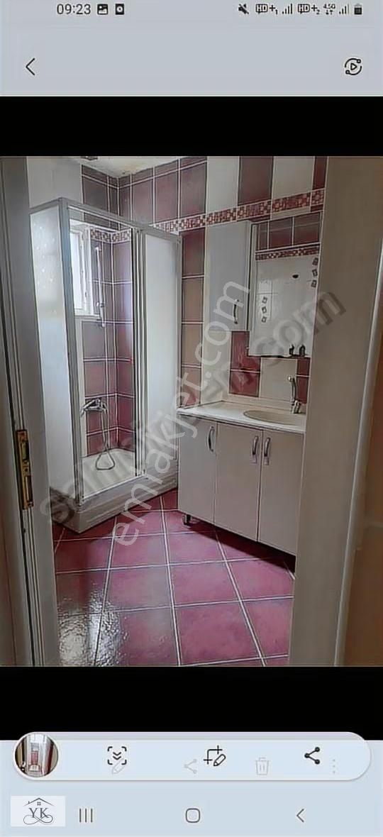 Esenyurt Üçevler Mahallesi Balkonlu 2+1daire İskanli - Görsel 3