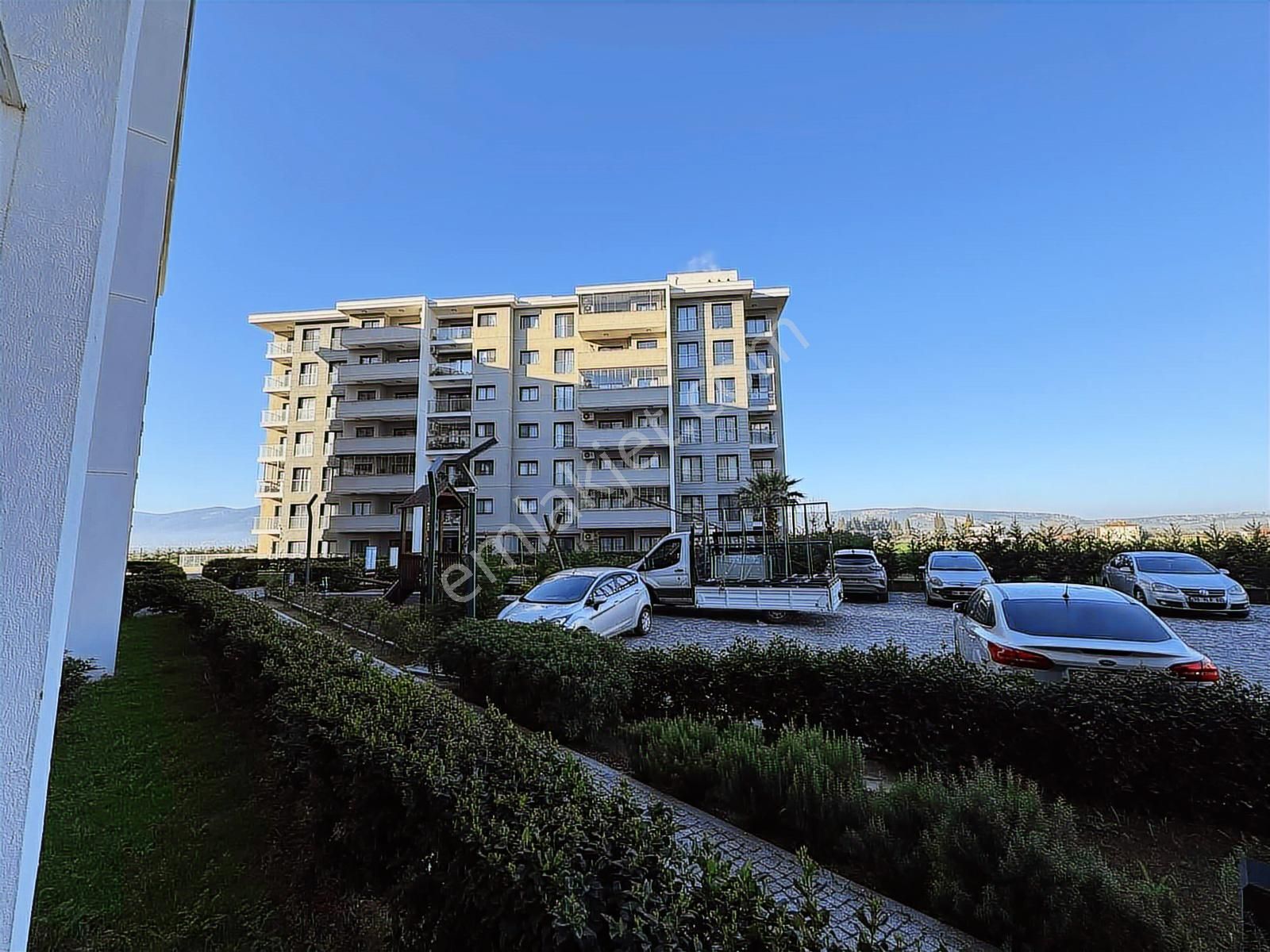 Torbalı Da İzban Yakını Havuzlu Sitede Kiralık 2+1 Daire - Görsel 23