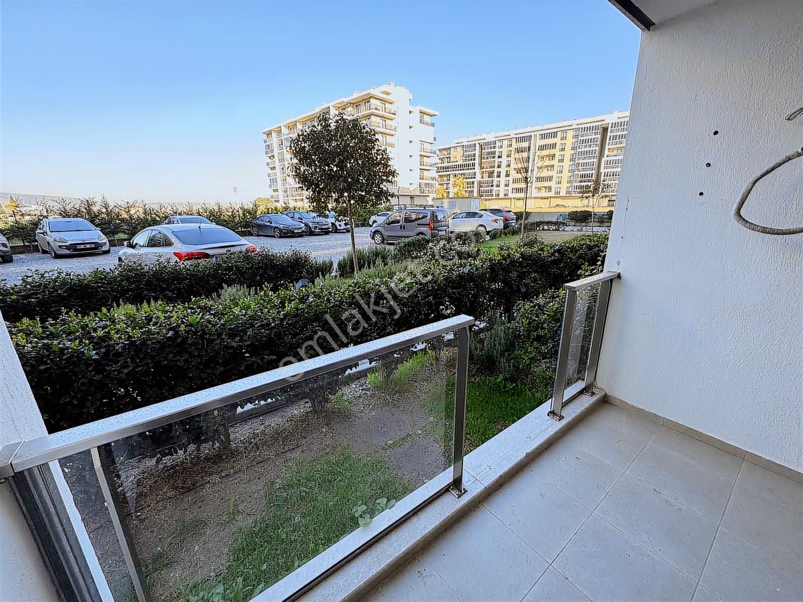 Torbalı Da İzban Yakını Havuzlu Sitede Kiralık 2+1 Daire - Görsel 9