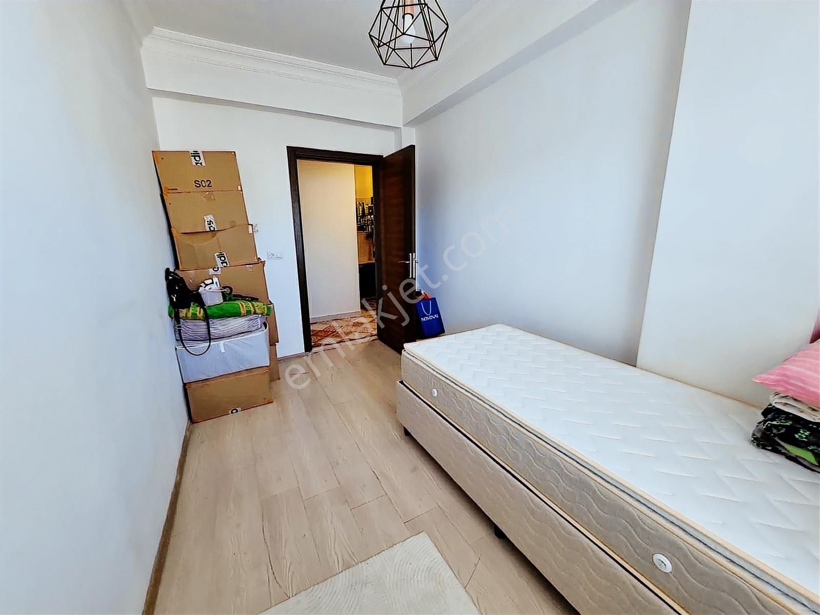 Metin Gönülalan'dan Ahmet Özcan Cadde Üzerinde Kiralık Daire - Görsel 2