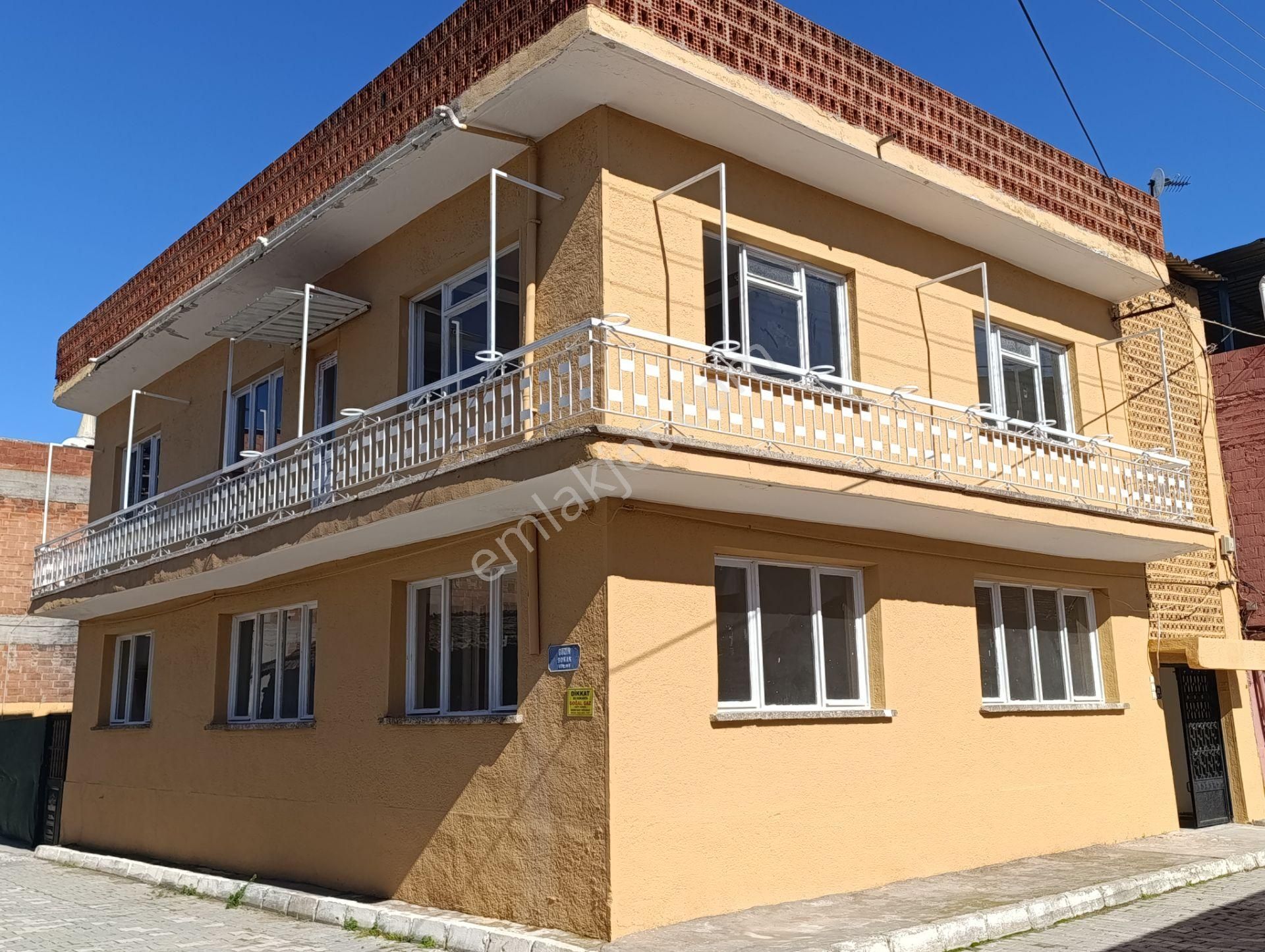 Satılık Müstakil Bahçeli Ev