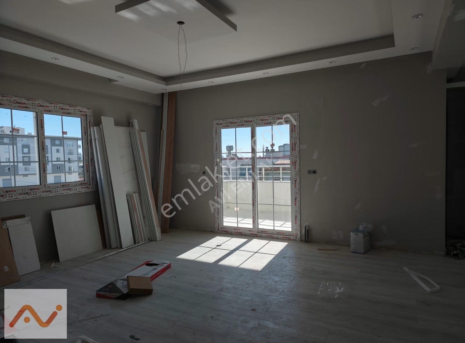 Kadirli'de Satılık 3+1 Daire, 163m², Sıfır, Asansörlü - Görsel 10