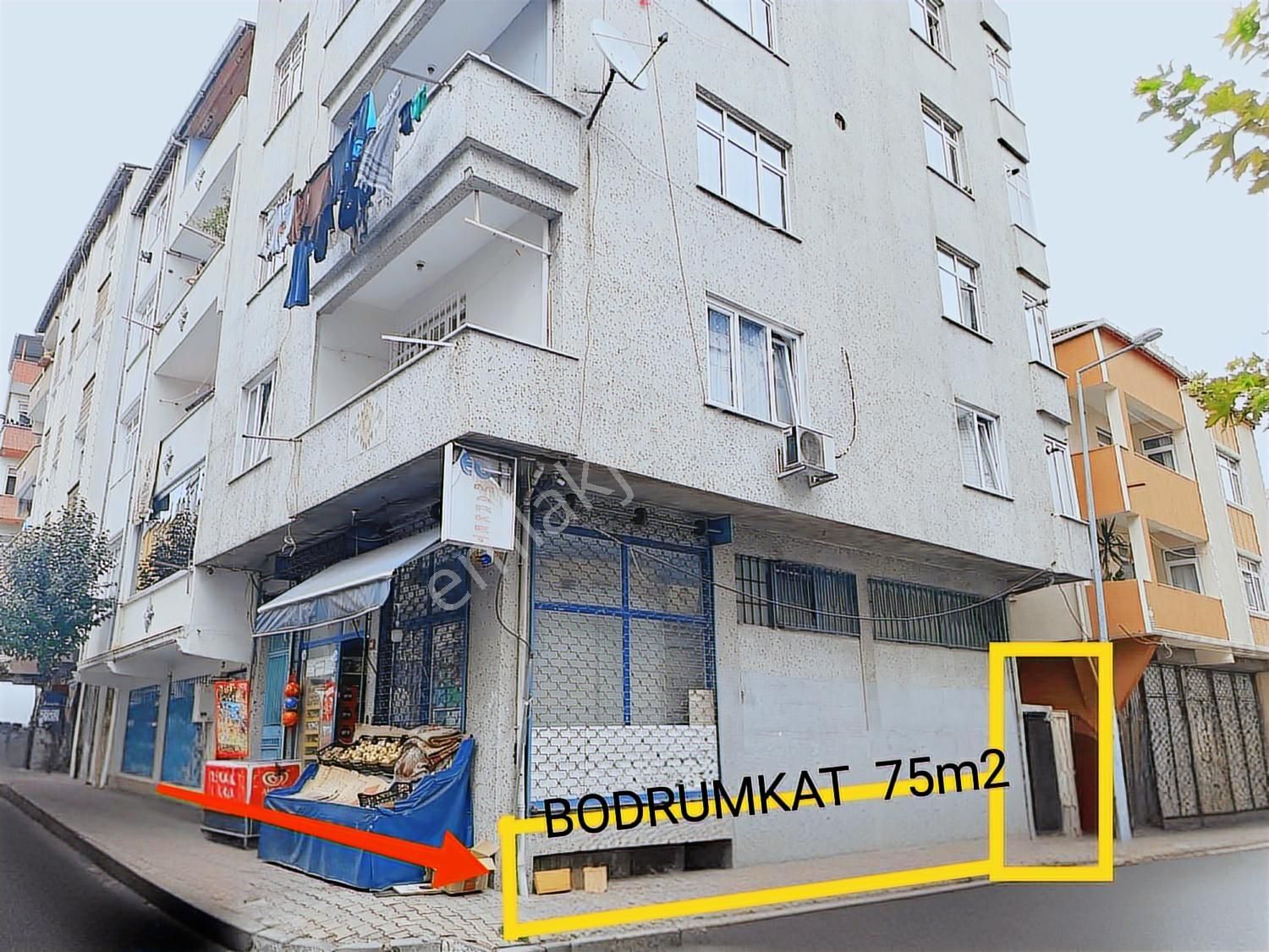 Torunlar Emlak Kiralık Merkezi Konumda 75 M2 Bodrum Dükkan