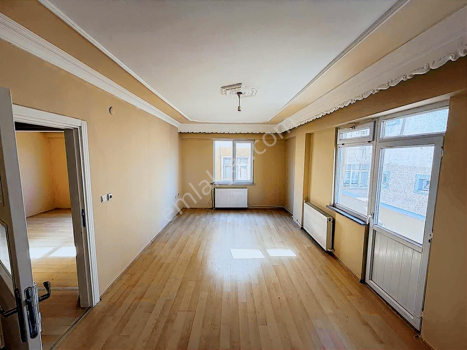 Gümüş Group Tam Pazar Caddesinde 2+1 Kiralık Daire - Görsel 7