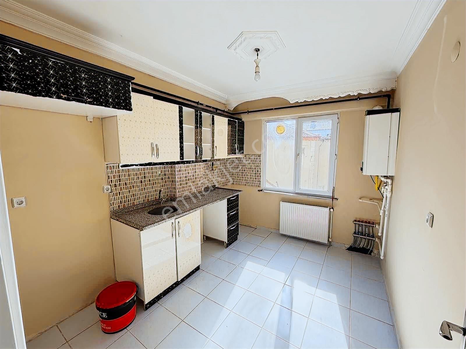 Gümüş Group Tam Pazar Caddesinde 2+1 Kiralık Daire - Görsel 9