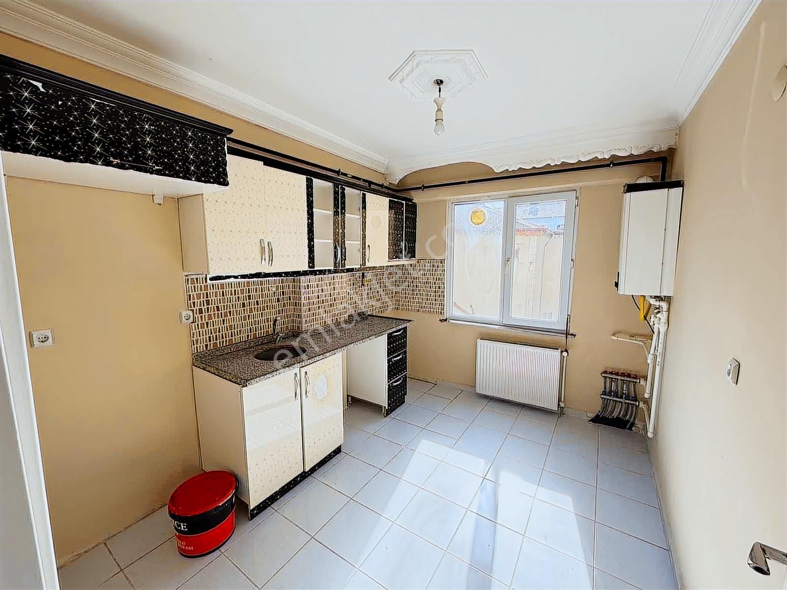 Gümüş Group Tam Pazar Caddesinde 2+1 Kiralık Daire - Görsel 11