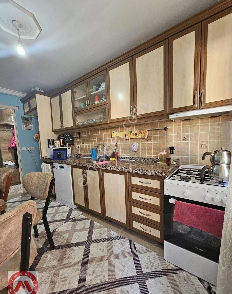 Fındıklıda Genç Az Katlı Binada Çift Wc Kombi Doğalgazlı 3+1 - Görsel 32