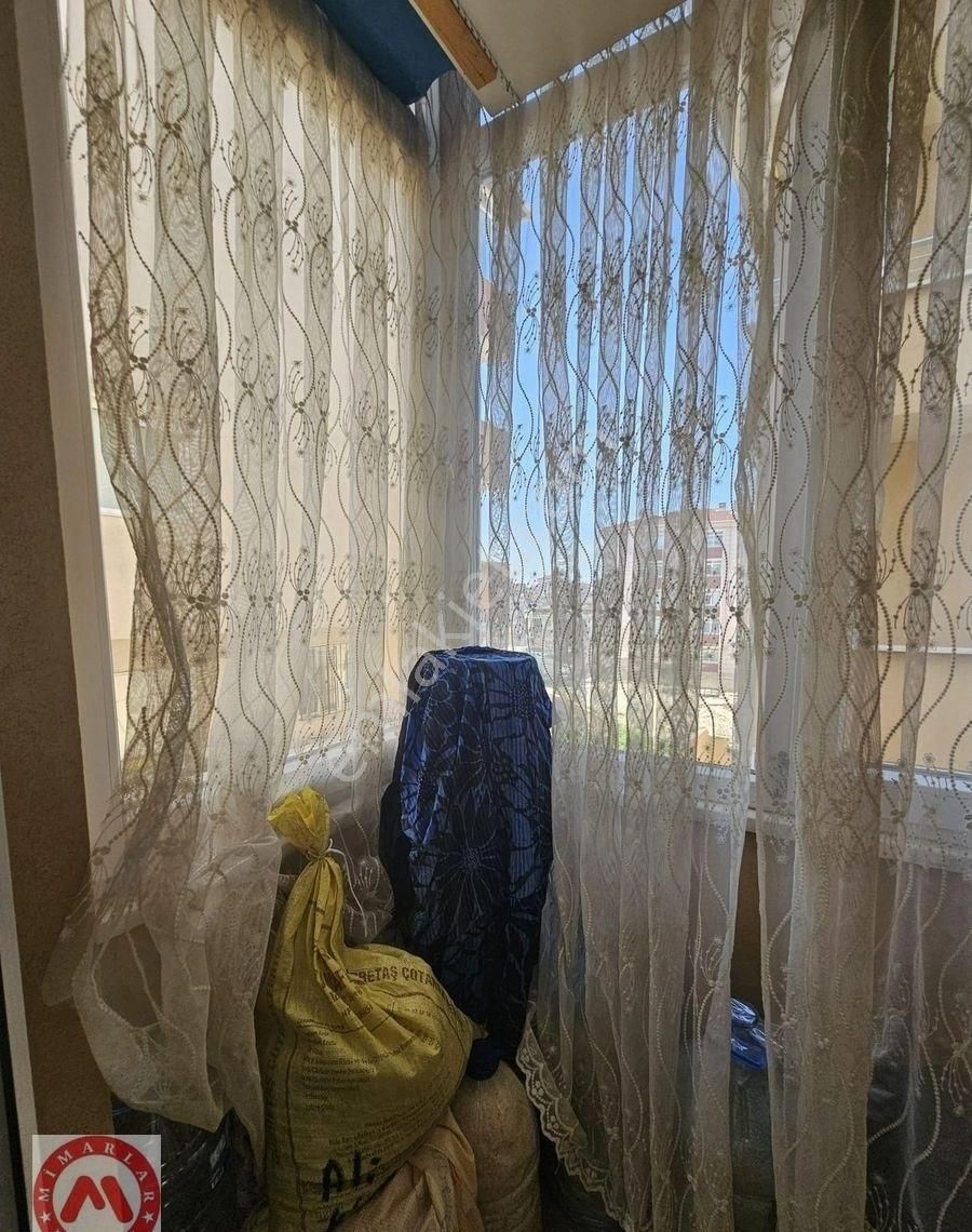 Fındıklıda Genç Az Katlı Binada Çift Wc Kombi Doğalgazlı 3+1 - Görsel 4