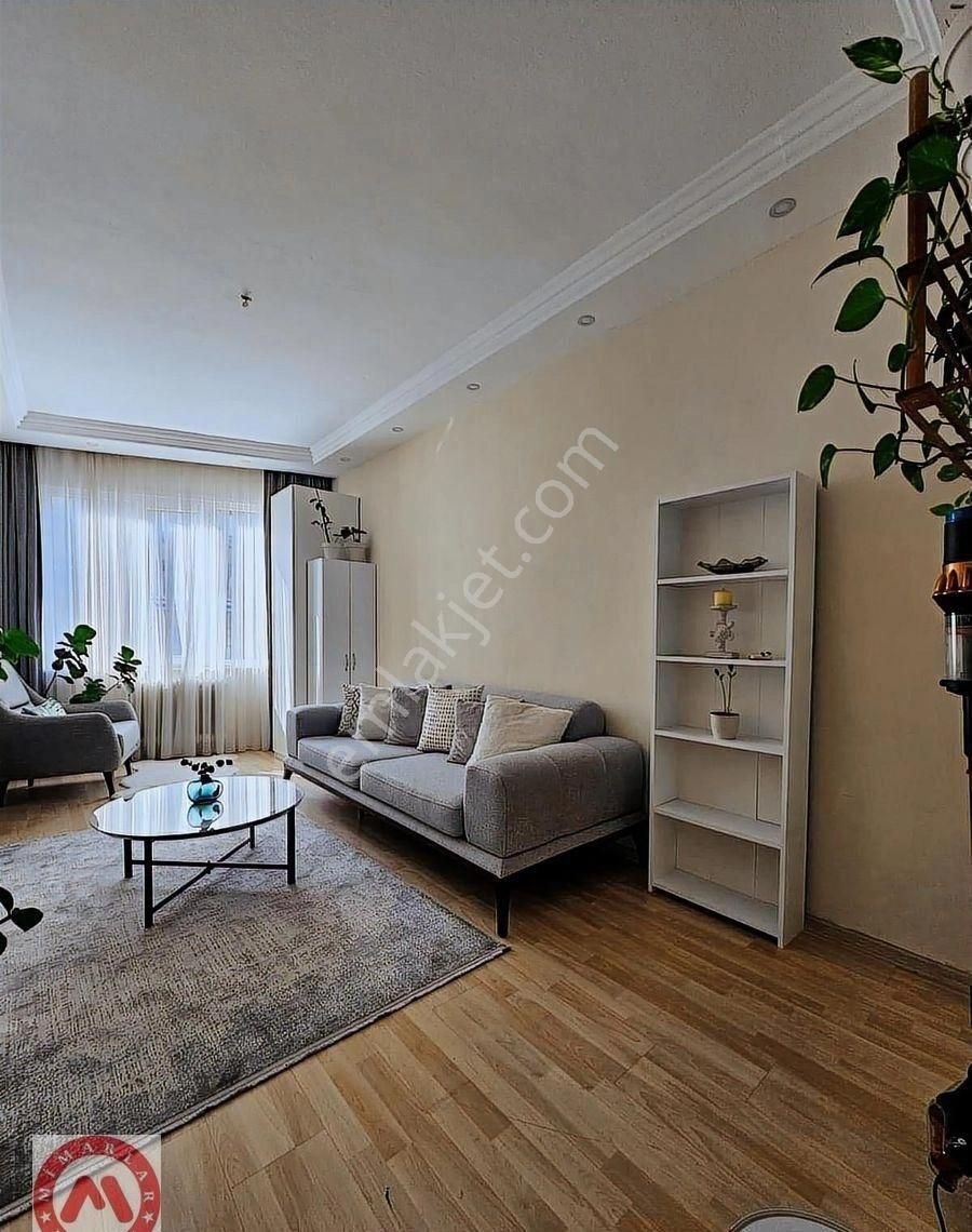 Maltepe Bağdat Caddesi Üzerinde İçi Tamamen Yapılı Kombili 3+1 - Görsel 28