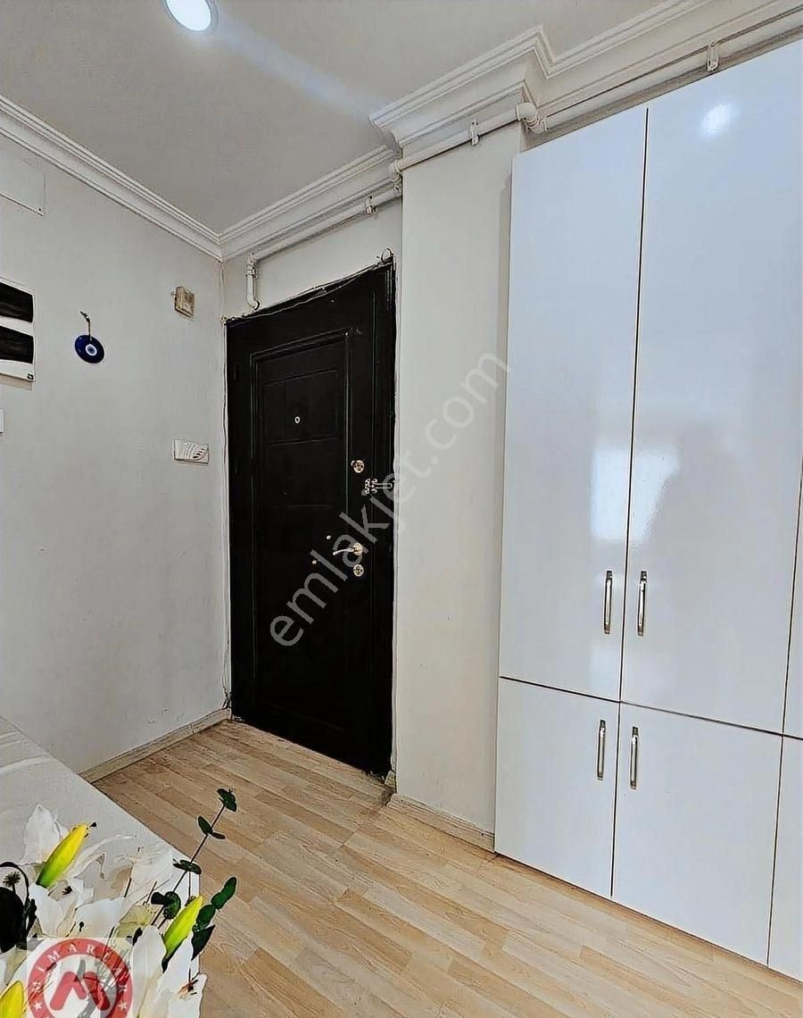 Maltepe Bağdat Caddesi Üzerinde İçi Tamamen Yapılı Kombili 3+1 - Görsel 9