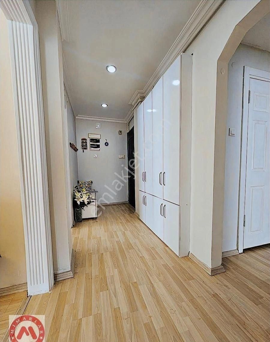 Maltepe Bağdat Caddesi Üzerinde İçi Tamamen Yapılı Kombili 3+1 - Görsel 23