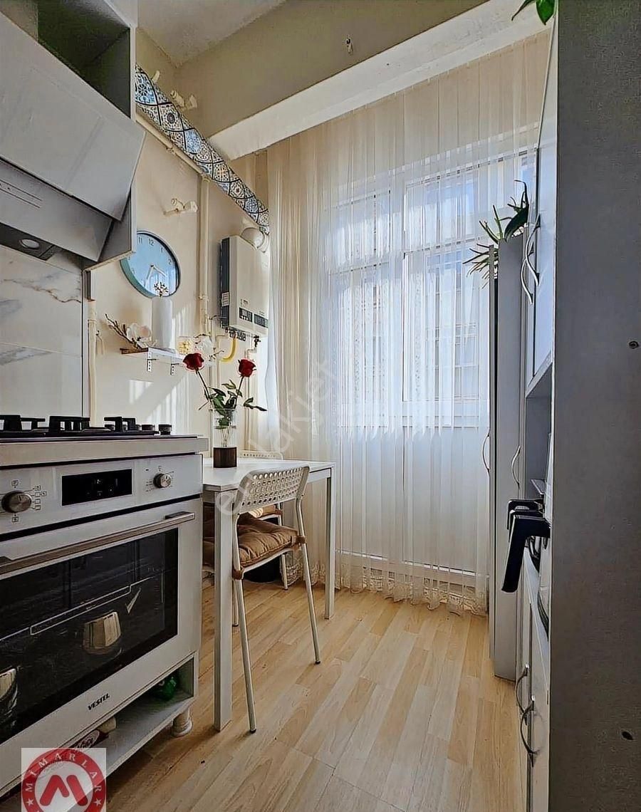 Maltepe Bağdat Caddesi Üzerinde İçi Tamamen Yapılı Kombili 3+1 - Görsel 6