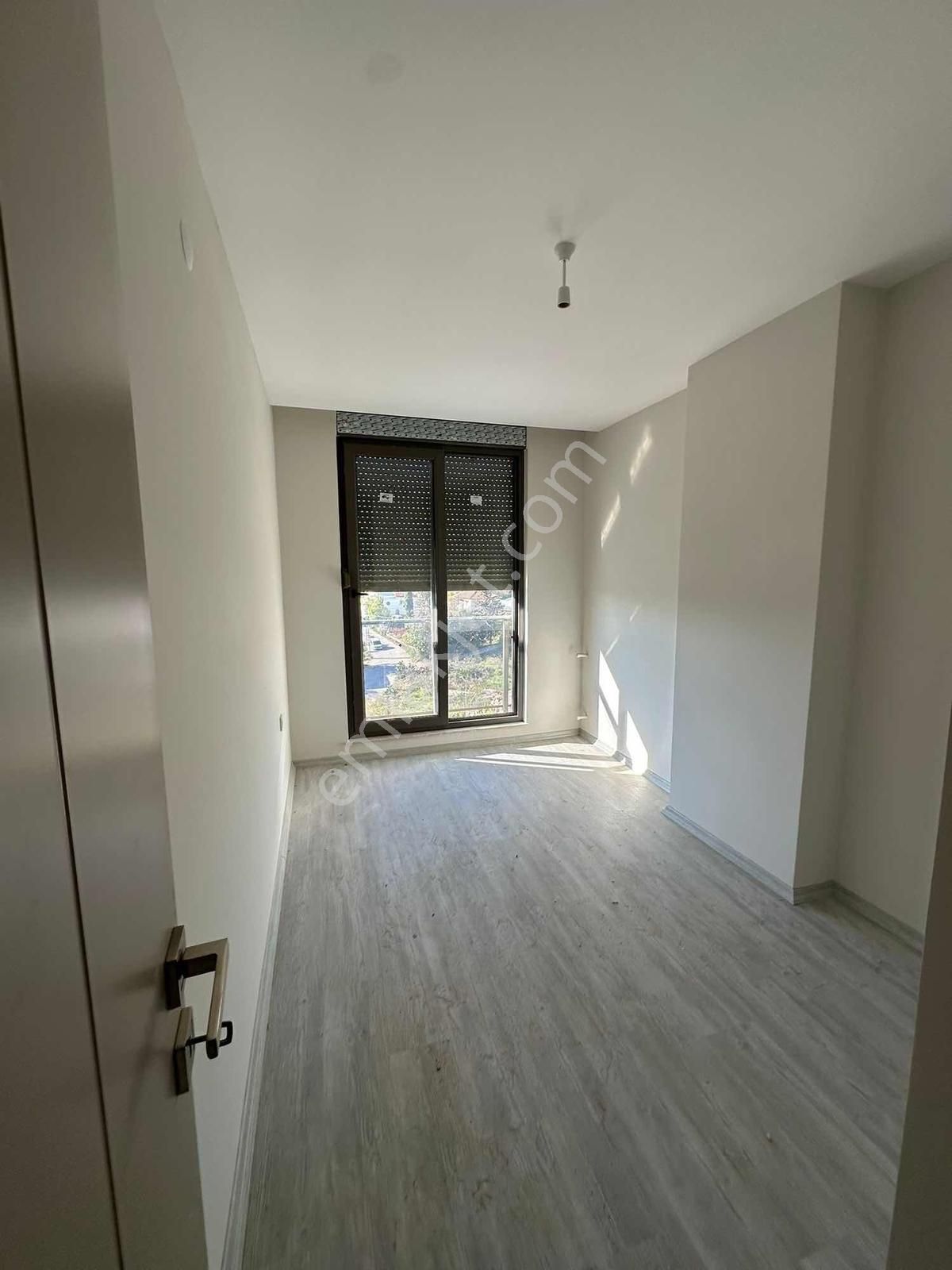 Göçerler De Kiralık 2+1 Ebeveyn Banyolu Site İçi Havuzlu - Görsel 25