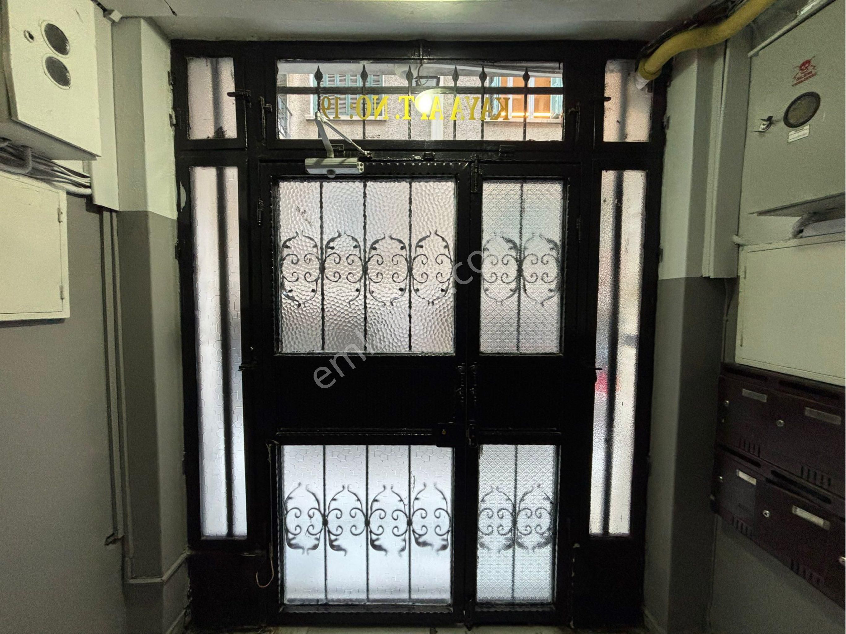 Alsancak Libas Yakını Otoparklı 2.kat Kombili 3+1 Kiralık Daire! - Görsel 8