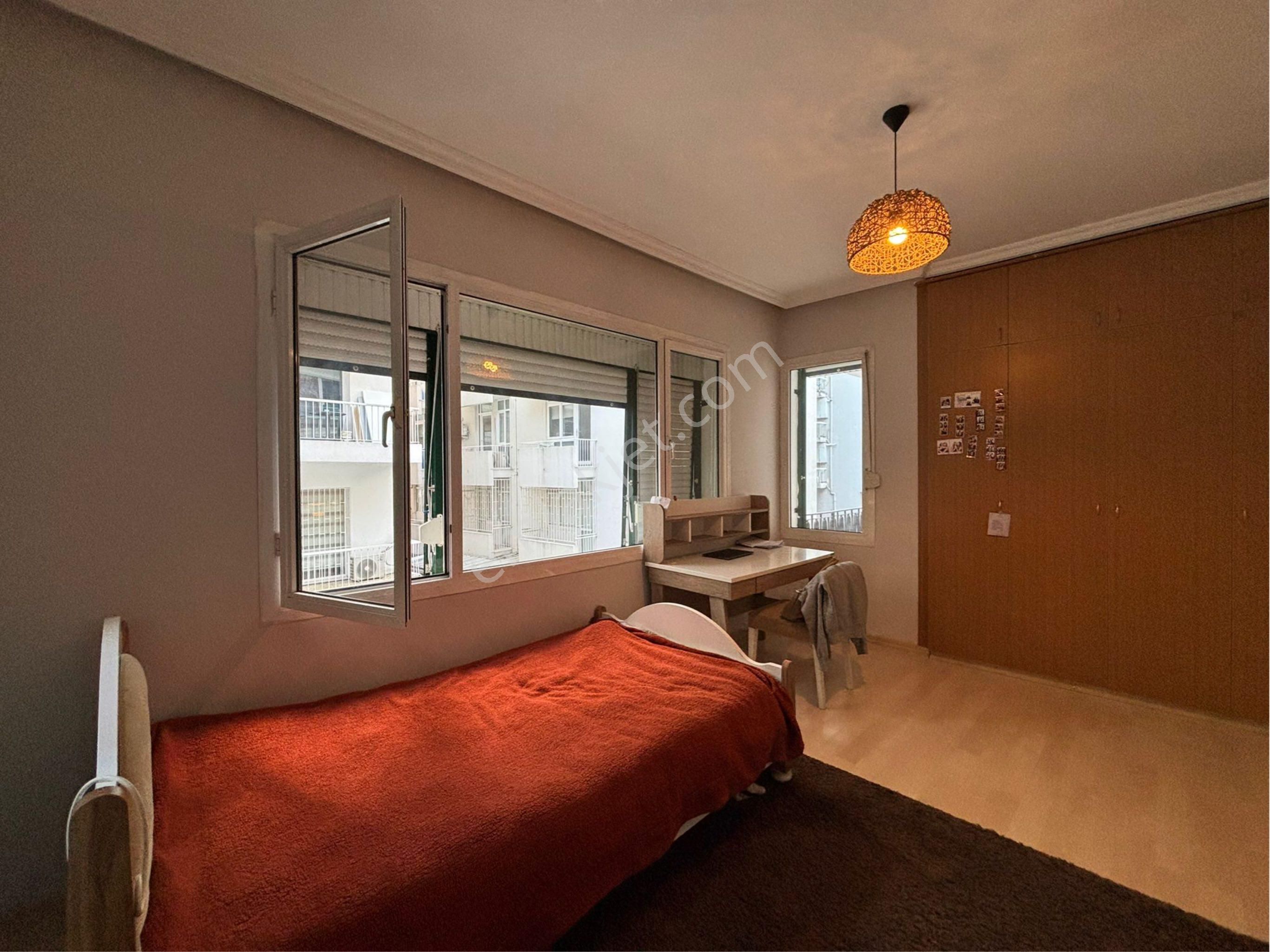 Alsancak Libas Yakını Otoparklı 2.kat Kombili 3+1 Kiralık Daire! - Görsel 21