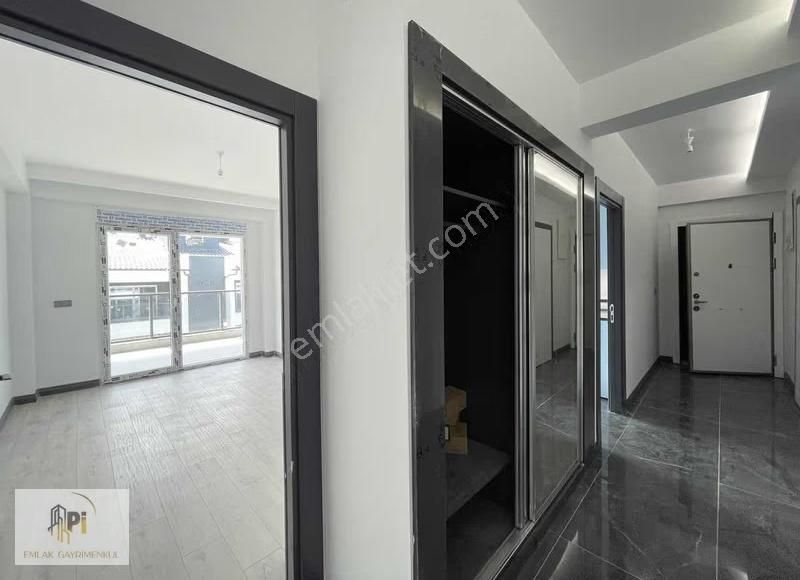Pi Gayrimenkul'den Butik Site İçi 4+1 Arakat Daire - Görsel 2