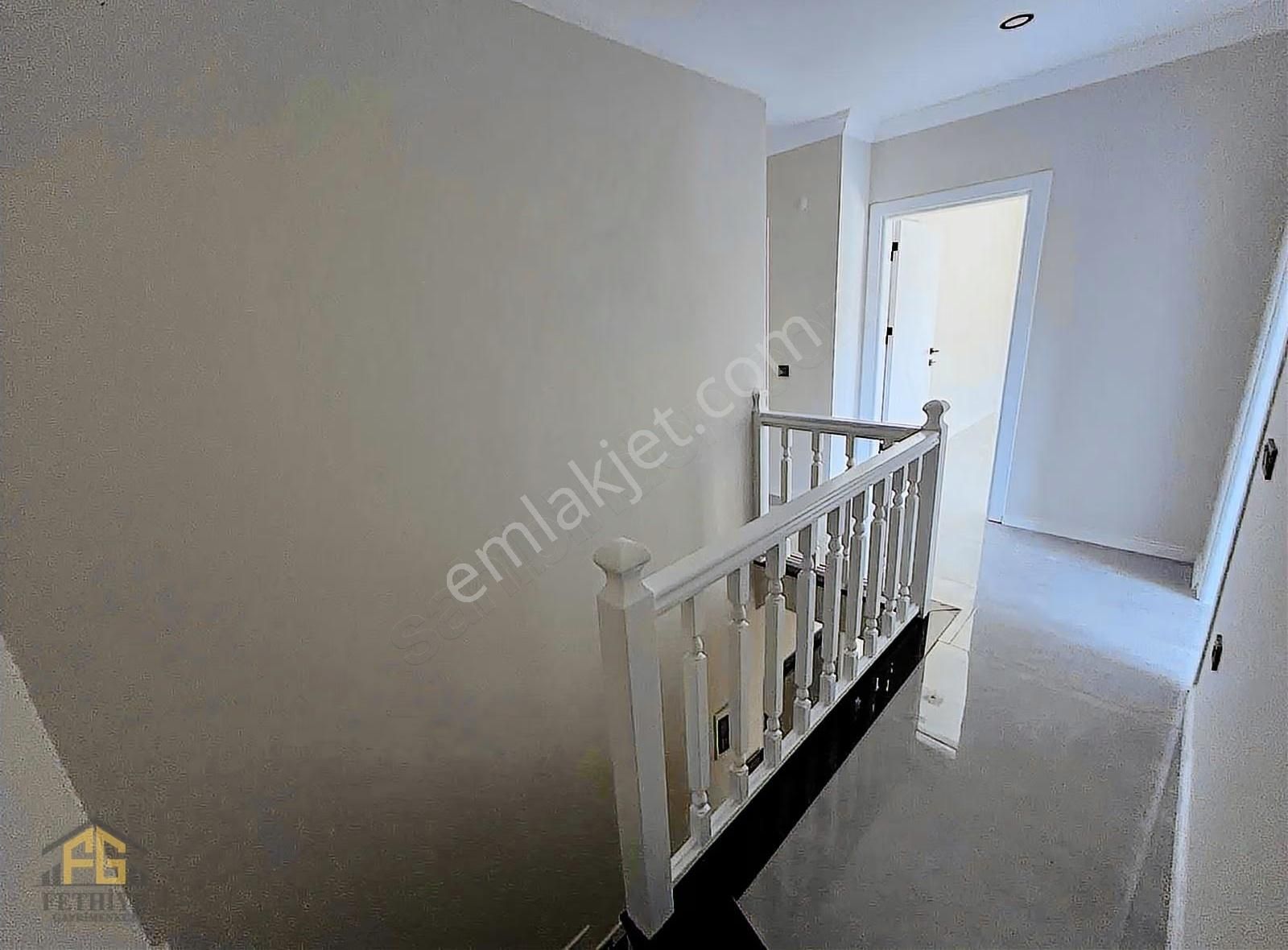 Tuzla Mahallesinde 2+1 Kapalı Mutfak Satılık Lüks Sıfır Daire - Görsel 11