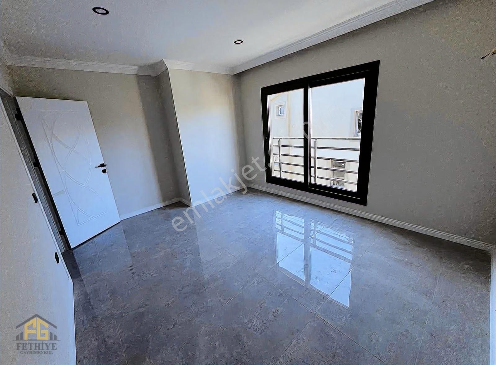 Tuzla Mahallesinde 2+1 Kapalı Mutfak Satılık Lüks Sıfır Daire - Görsel 9