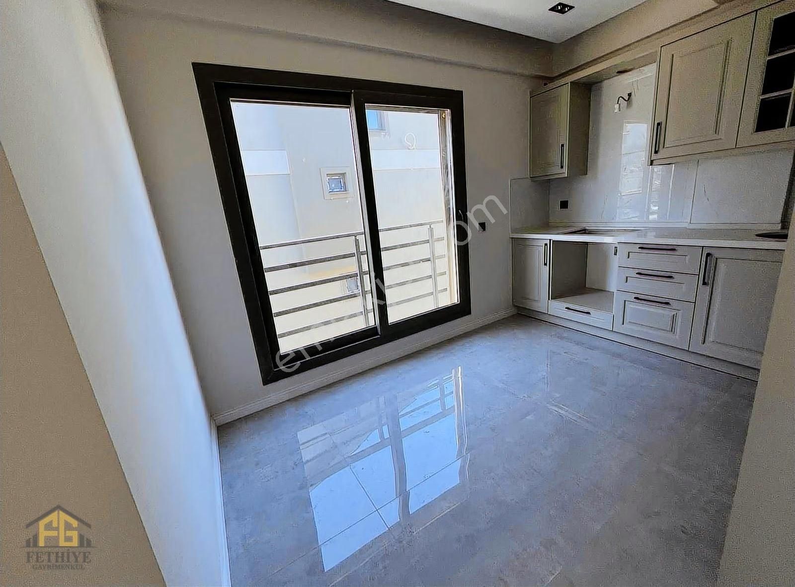 Tuzla Mahallesinde 2+1 Kapalı Mutfak Satılık Lüks Sıfır Daire - Görsel 24