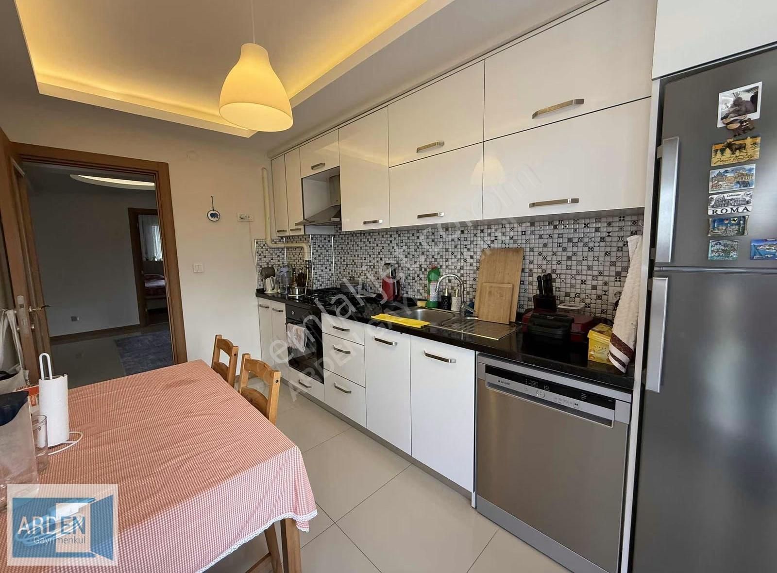 Seferihisar Çolak İbrahim Bey Mah.de Geniş Balkonlu 3+1 Daire - Görsel 32