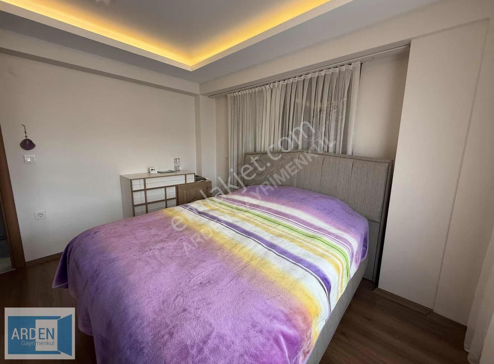 Seferihisar Çolak İbrahim Bey Mah.de Geniş Balkonlu 3+1 Daire - Görsel 2