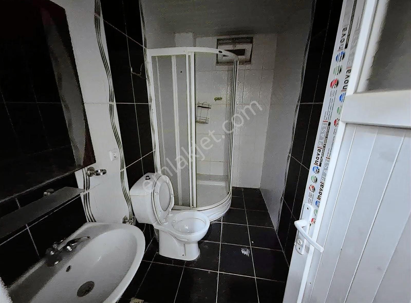Öz Yıldız Emlaktan Şelale Mahallesinde Kiralık 2+1 Daire - Görsel 2