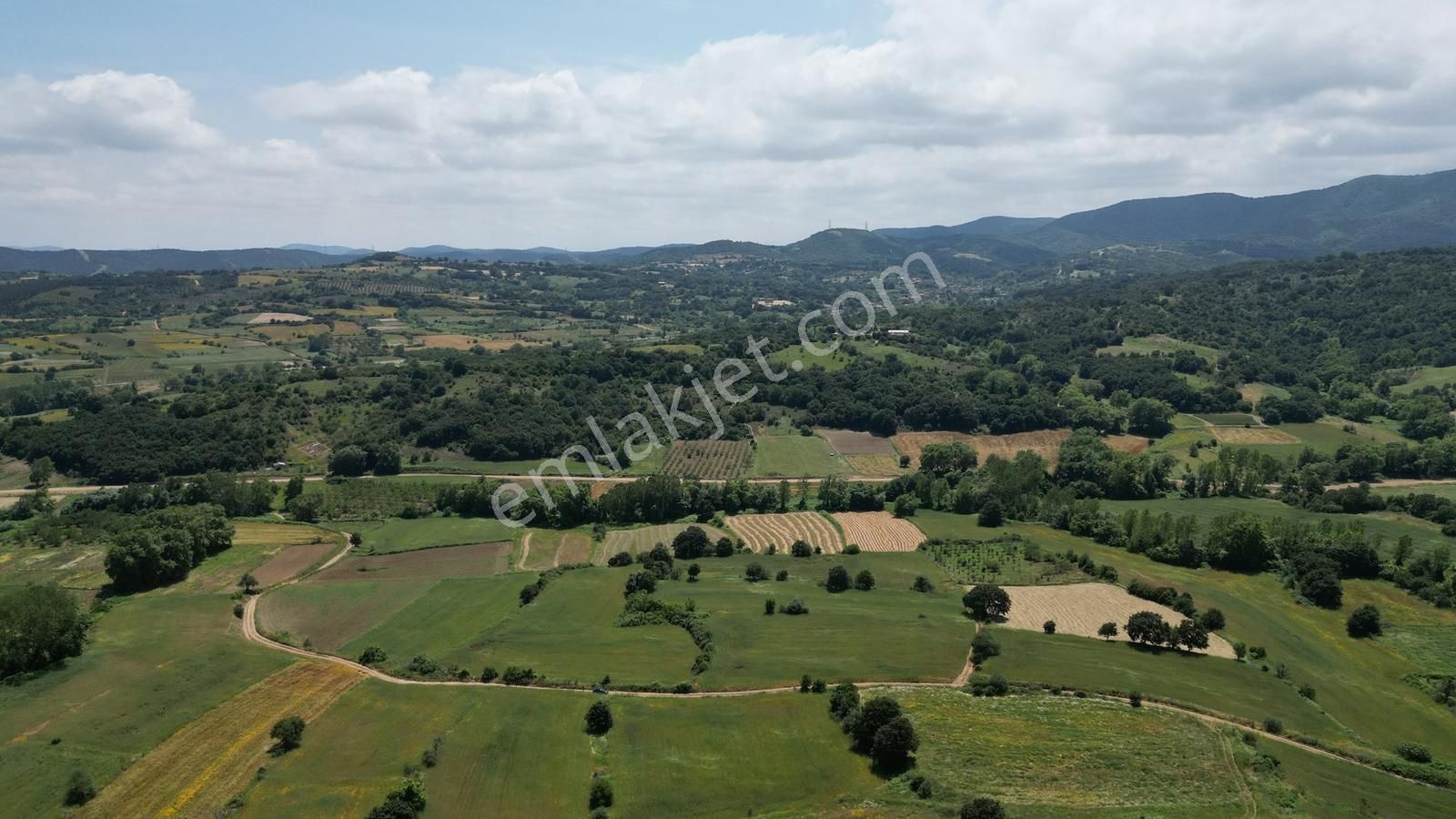 Lapseki Güreci' De 1981 M2 Resmi Yollu Ana Yola 1 Km - Görsel 19