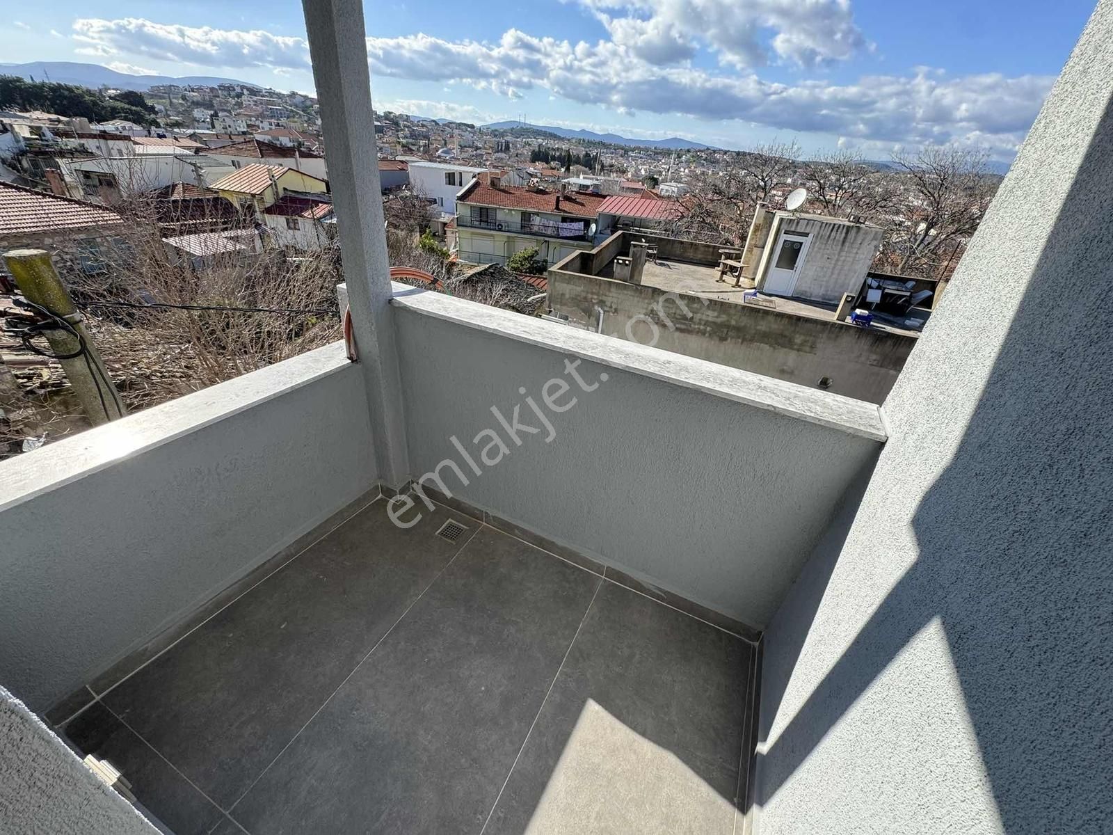 Urla Yelaltı 'nda Tripleks Satılık Villa - Görsel 23