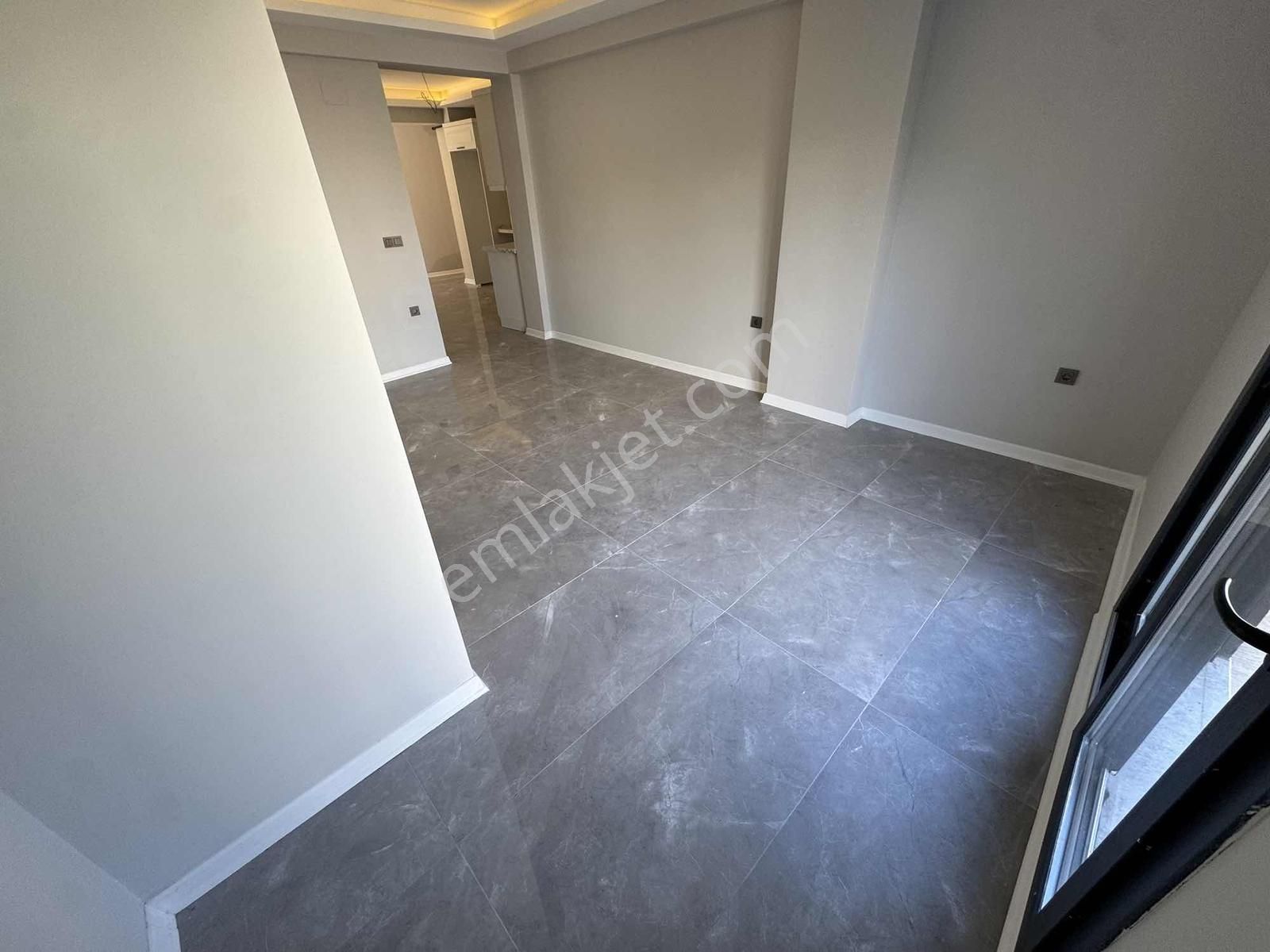 Urla Yelaltı 'nda Tripleks Satılık Villa - Görsel 5