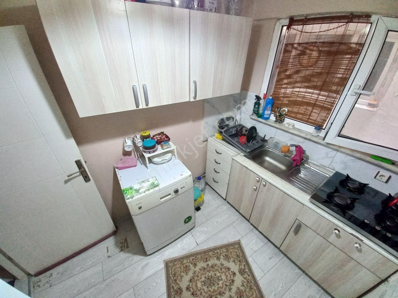 Üsküdar Merkeze Yürüme Mesafesinde Çift Cephelı Bahhce Kullanıml - Görsel 13