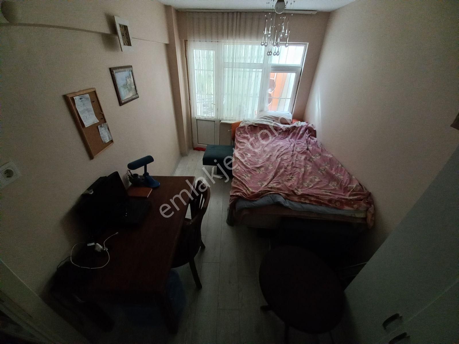 Üsküdar Merkeze Yürüme Mesafesinde Çift Cephelı Bahhce Kullanıml - Görsel 6